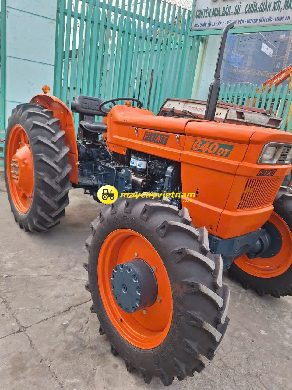 Máy cày Kubota Fiat 640 2 cầu