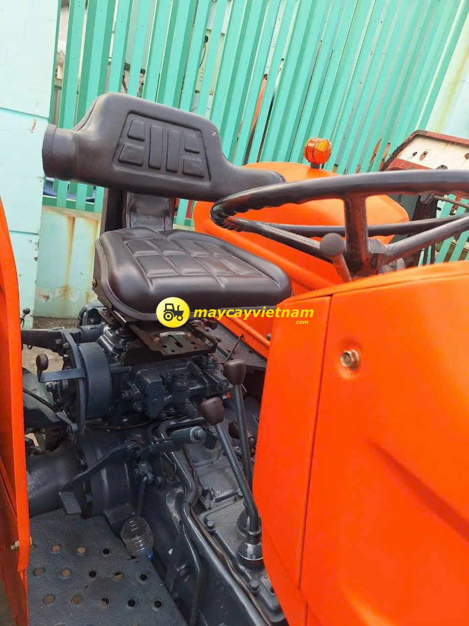 Máy cày Kubota Fiat 640 2 cầu - Hình ảnh 2