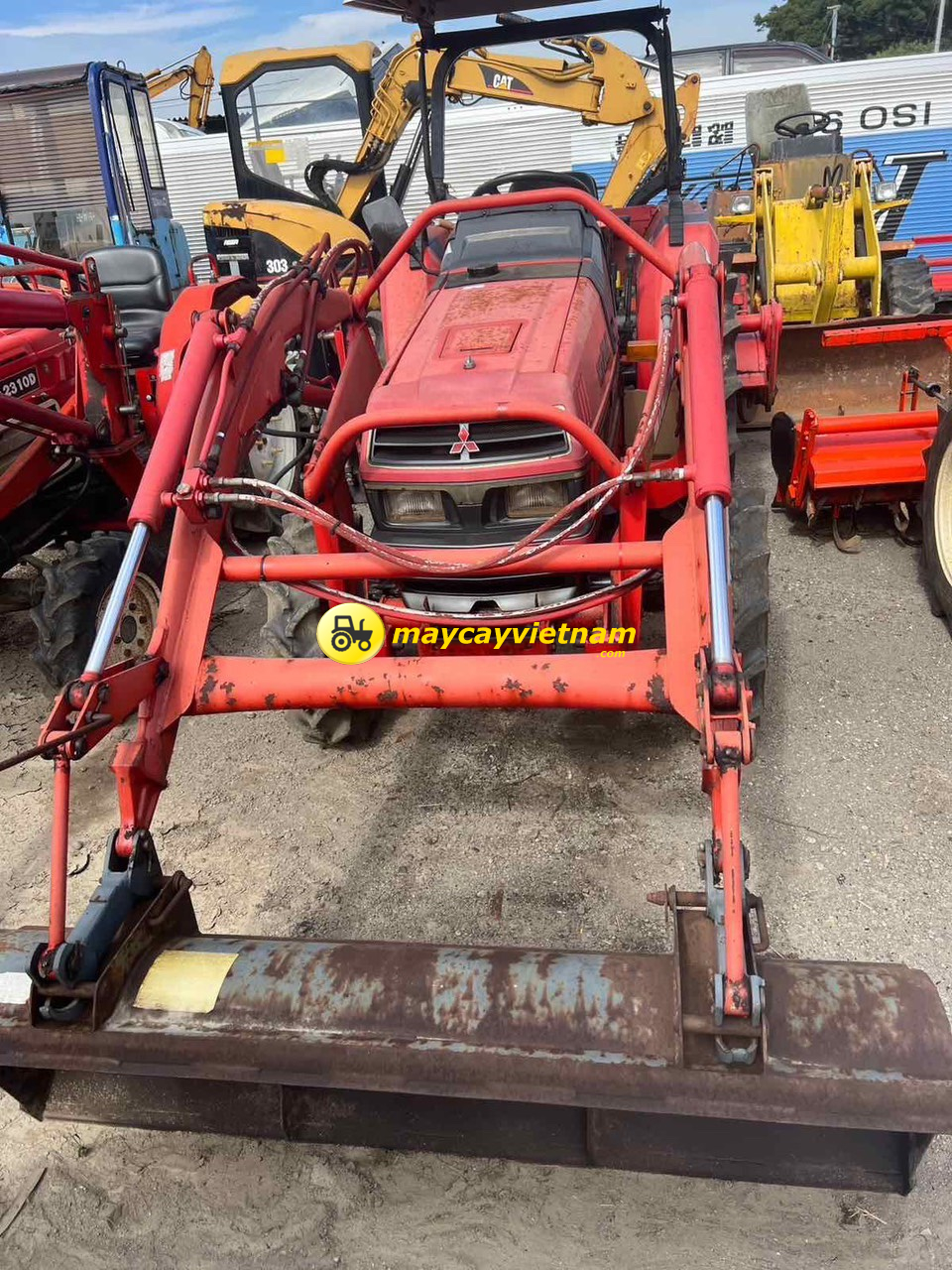 Máy Cày Mitsubishi MT265 2 cầu - Hình ảnh 3