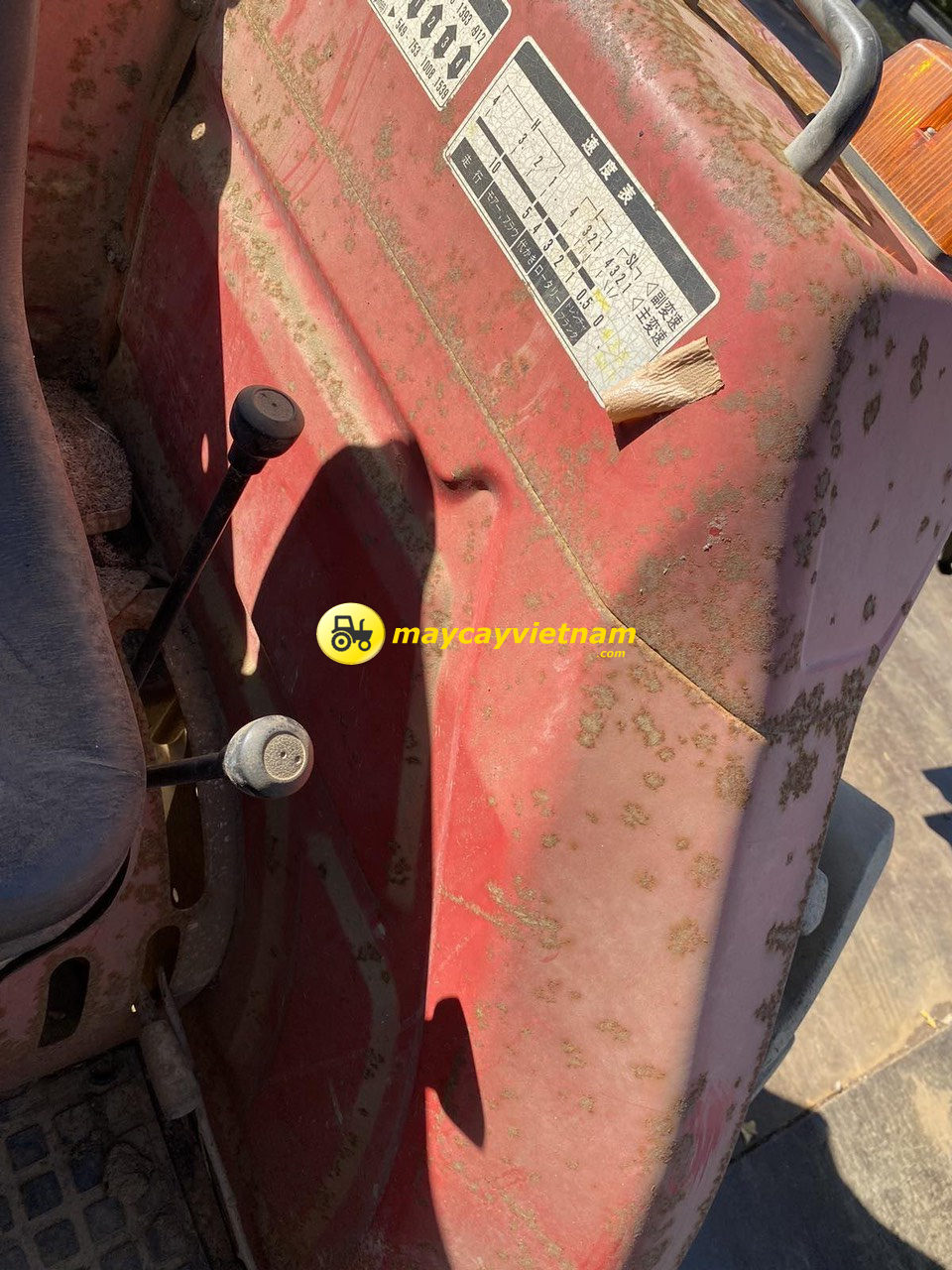 Máy cày Mitsubishi MT 32D - Hình ảnh 3