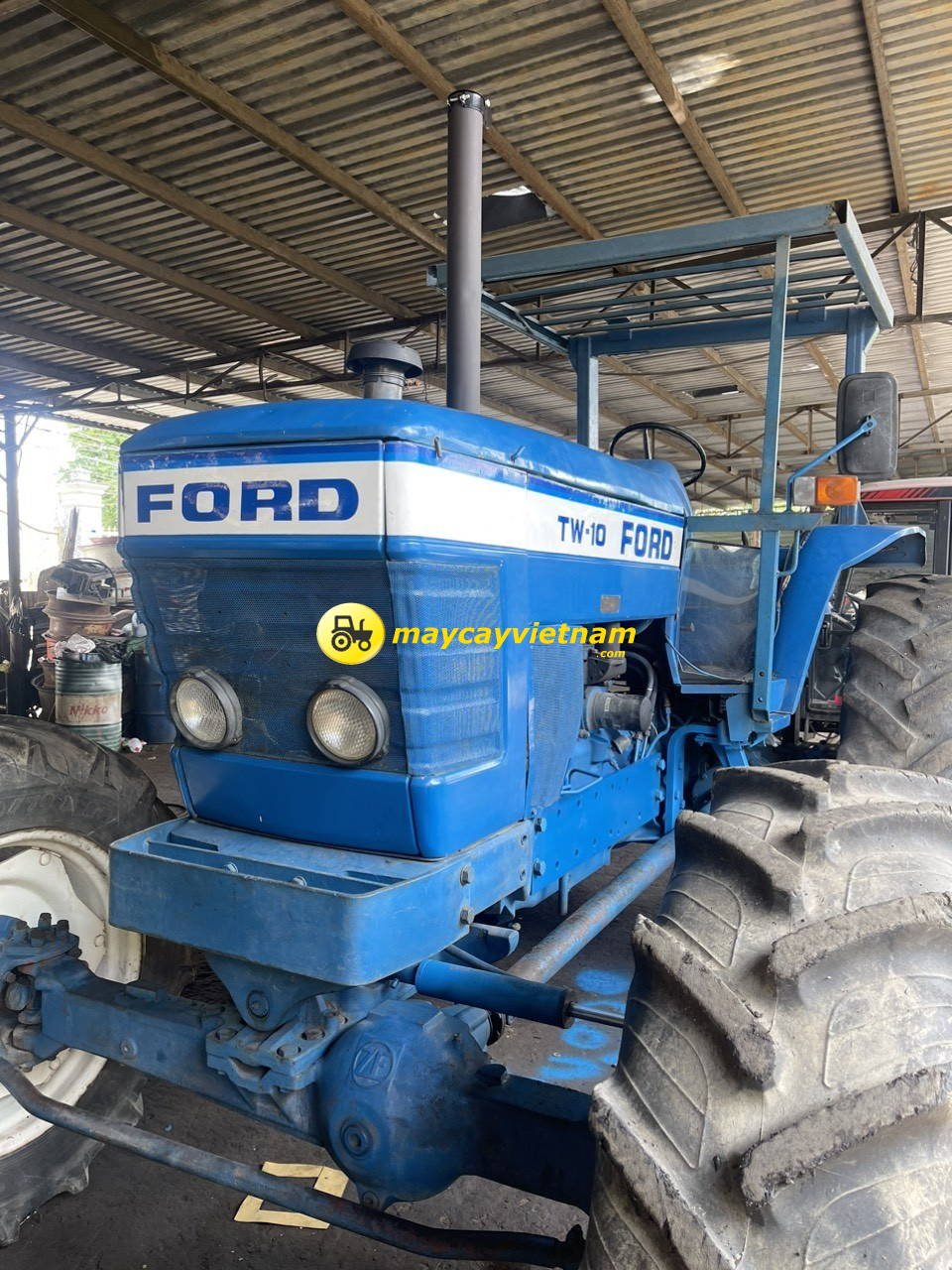 Máy cày Ford TW10 - Khủng long 130hp số cơ - Hình ảnh 5