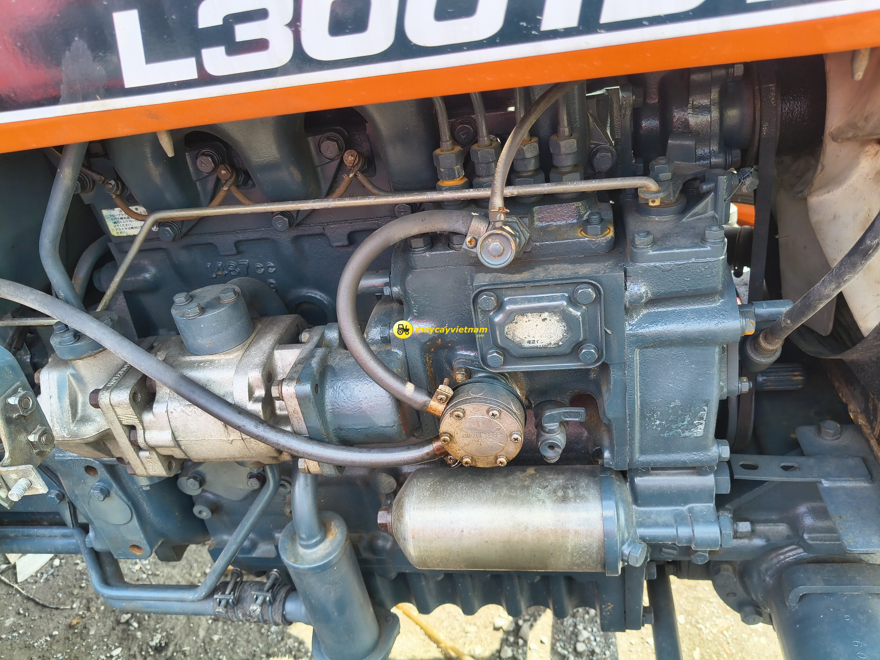 Máy cày KUBOTA L3001DT - Ảnh 2