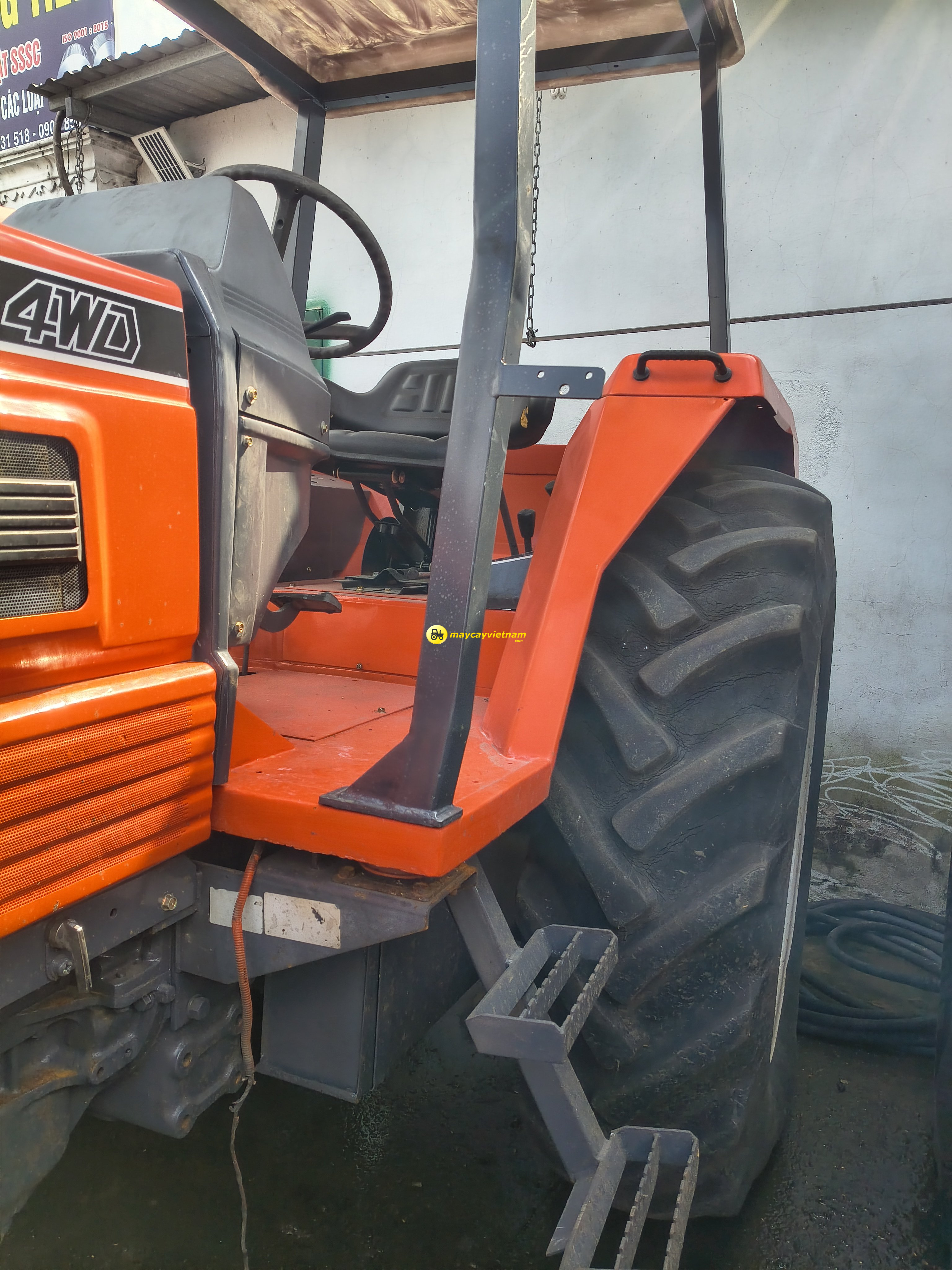 Máy cày Kubota M1-85DT Số Cơ Mui - Ảnh 4