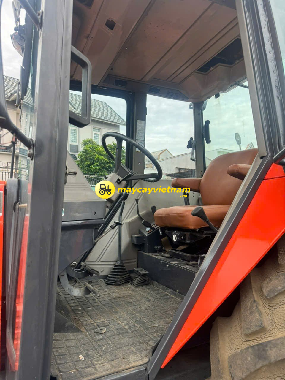 Máy cày Kubota M1-85DT Cabin - Ảnh 2