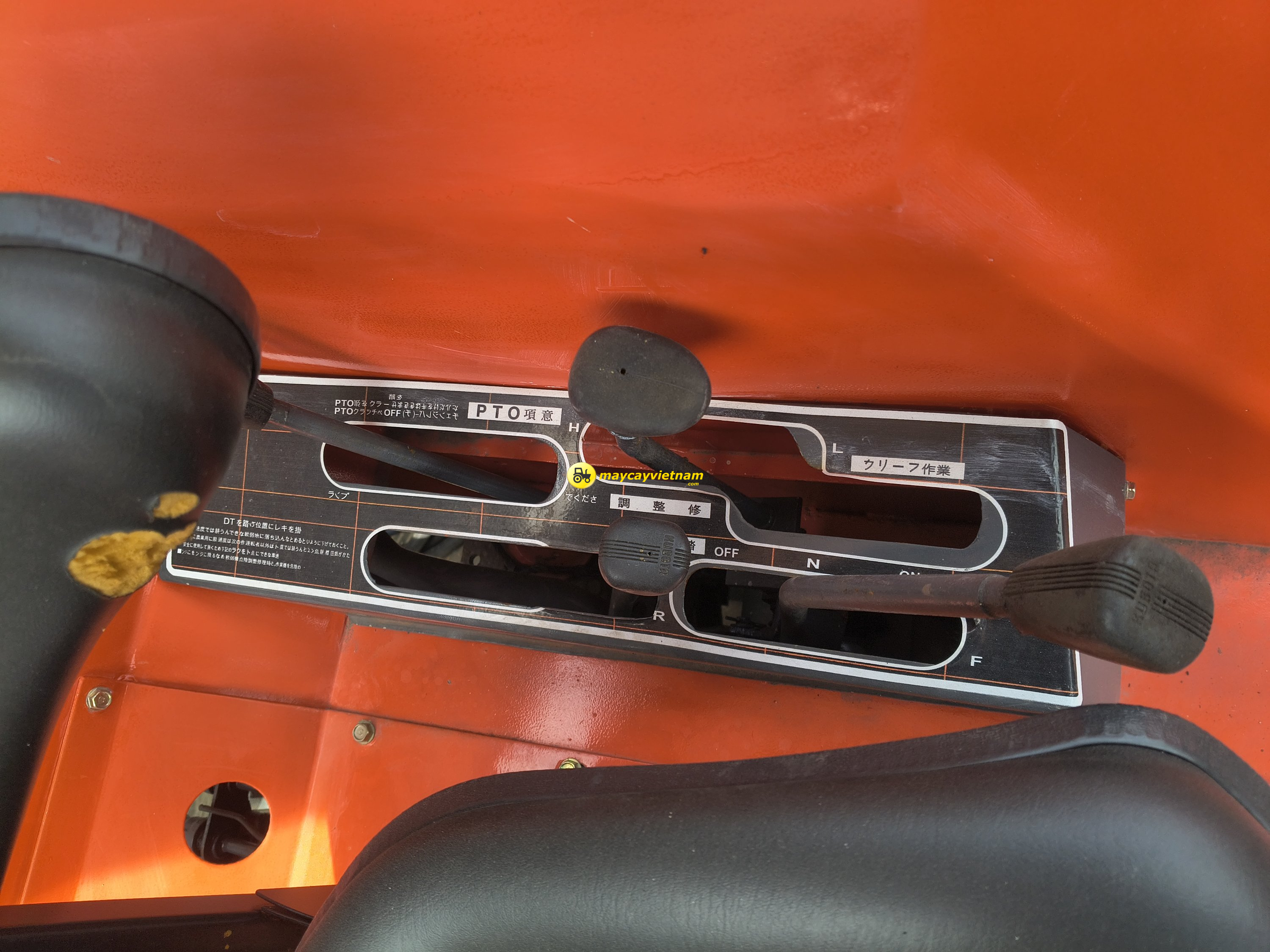 Máy cày Kubota M1-85DT Số Cơ Mui - Ảnh 6
