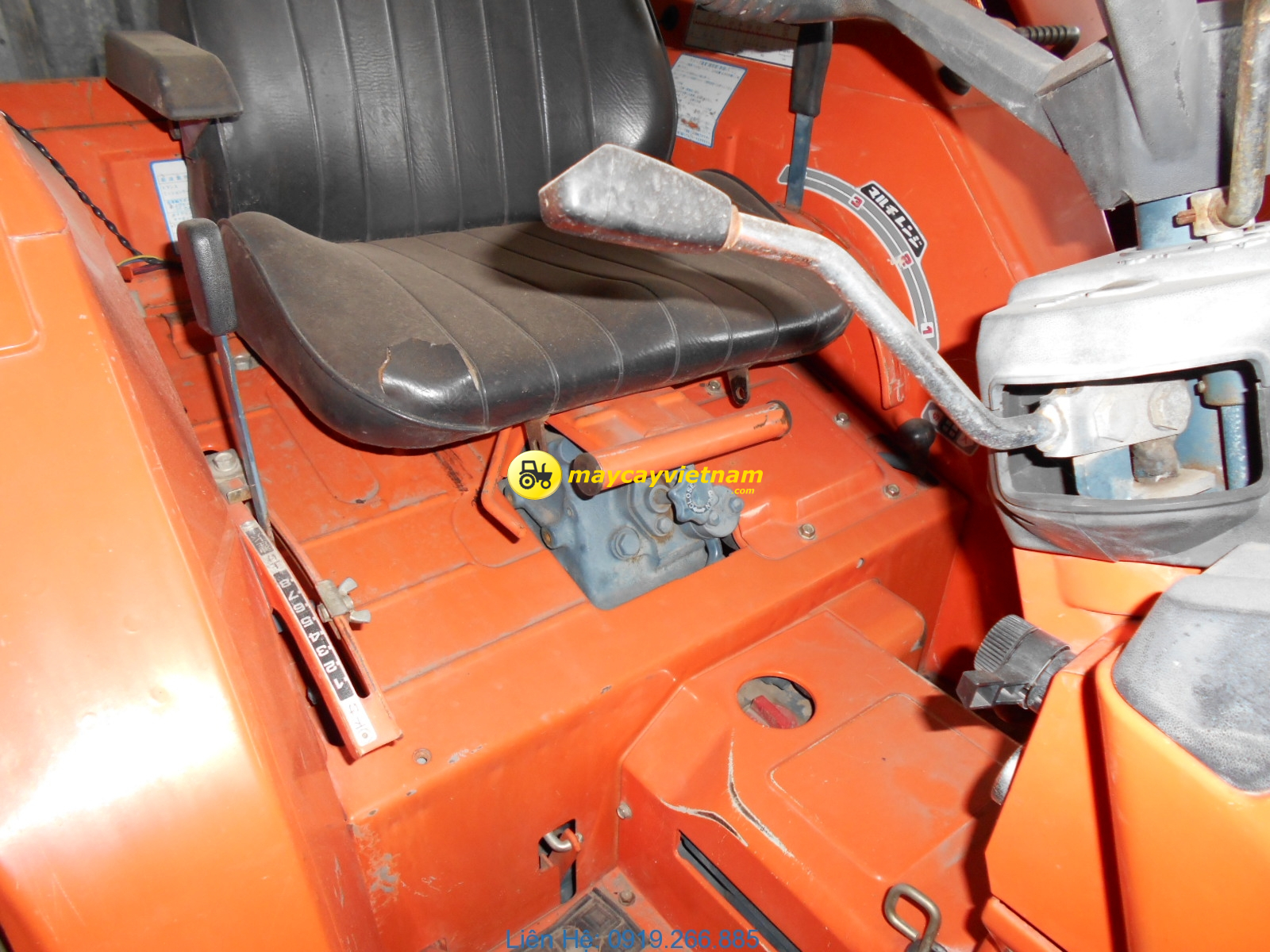 Máy Cày KUBOTA L1-20 - Hình ảnh 6