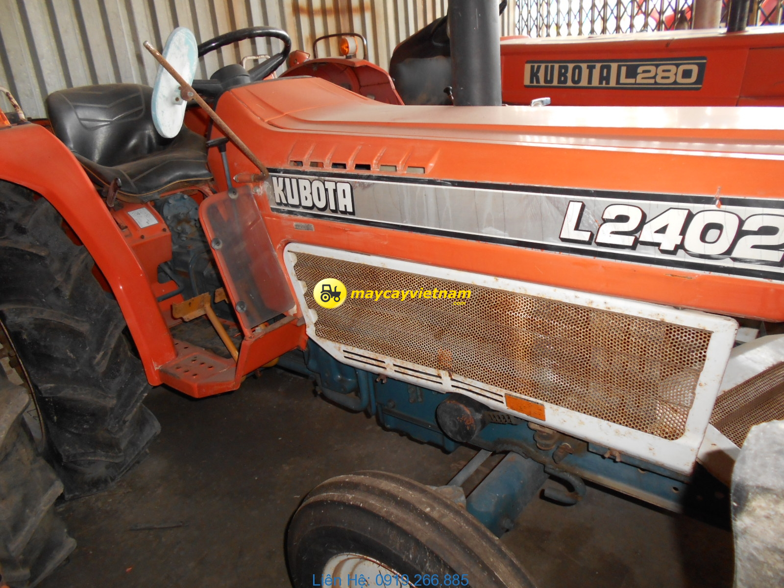 Máy cày KUBOTA L2402