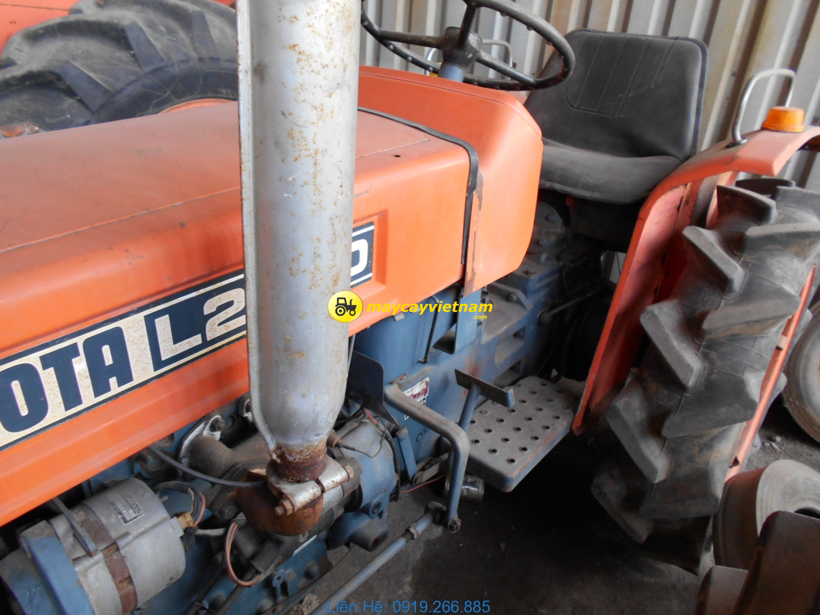 Máy cày KUBOTA L2000 - Hình ảnh 4