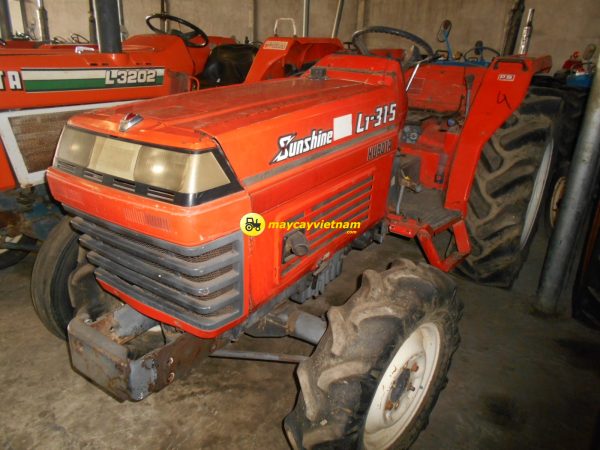 Máy cày KUBOTA L1-315