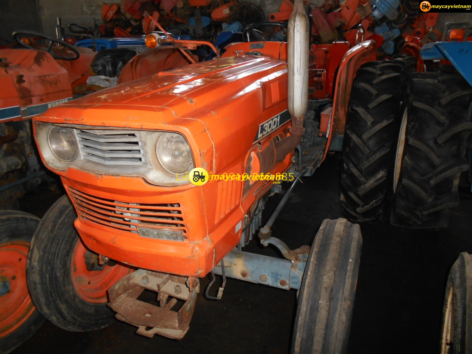 Máy cày KUBOTA L3001