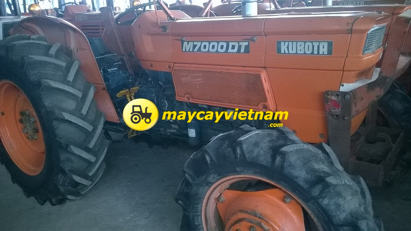 Máy cày Kubota M7000DT