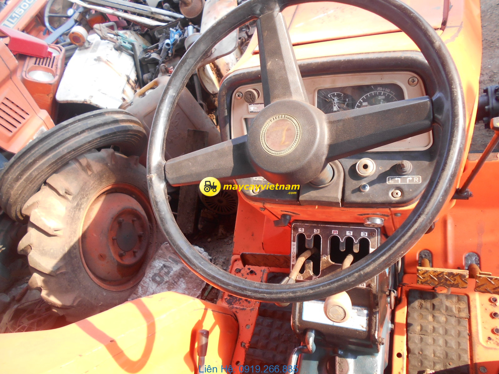 Máy cày KUBOTA L2402DT - Xe Đã Bán - Hình ảnh 4