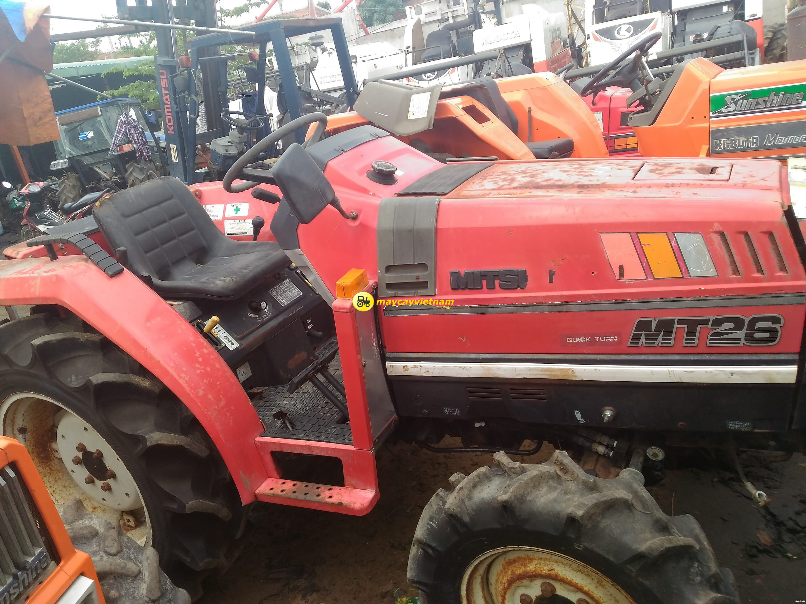 Máy cày Mitsubishi MT 26D(2 cầu)+Xới