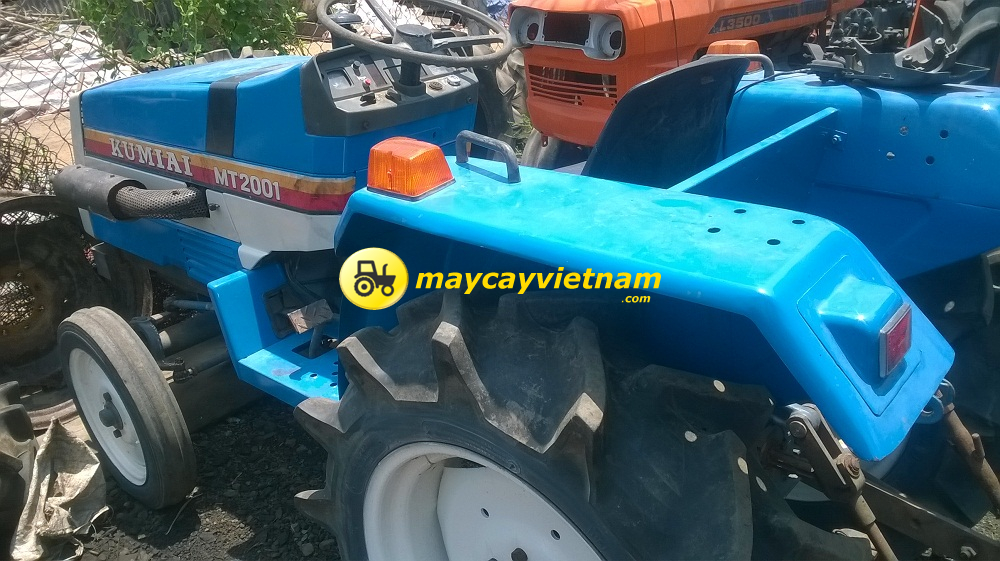 Máy cày Mitsubishi MT2001