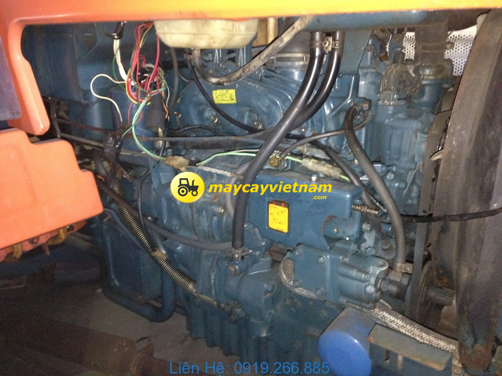 Máy cày KUBOTA L4202DT - Hình ảnh 4