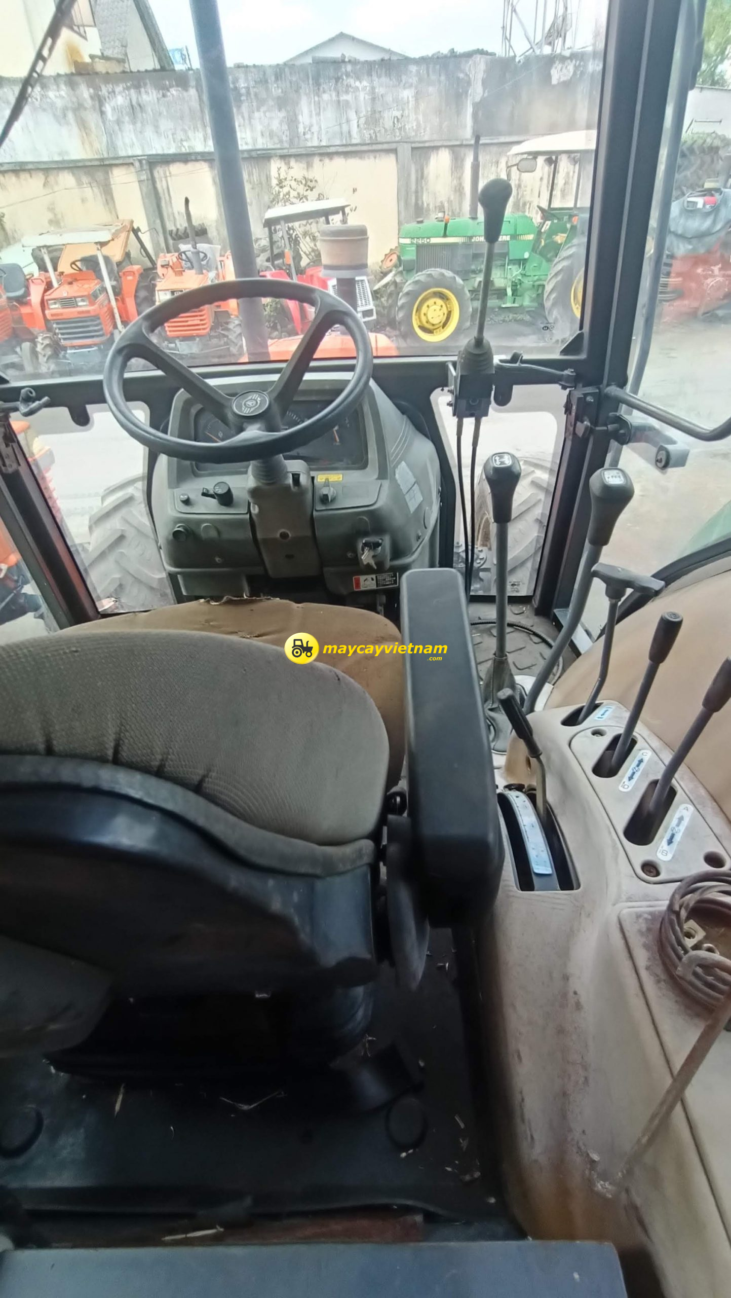 Máy cày KUBOTA DK90C - 2012 - Hình ảnh 7