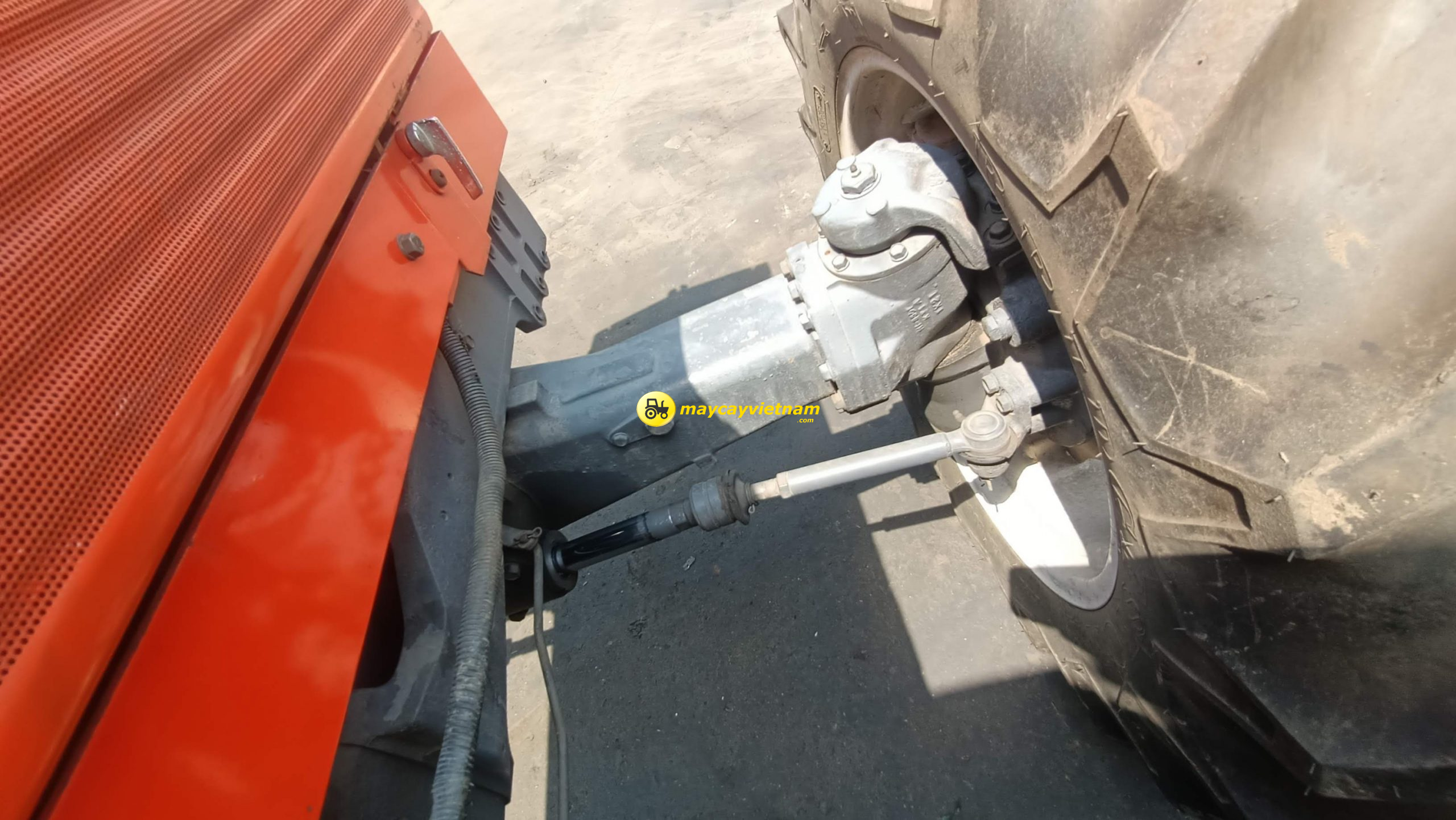 Máy cày Kubota M1-115DT cabin - Hình ảnh 8