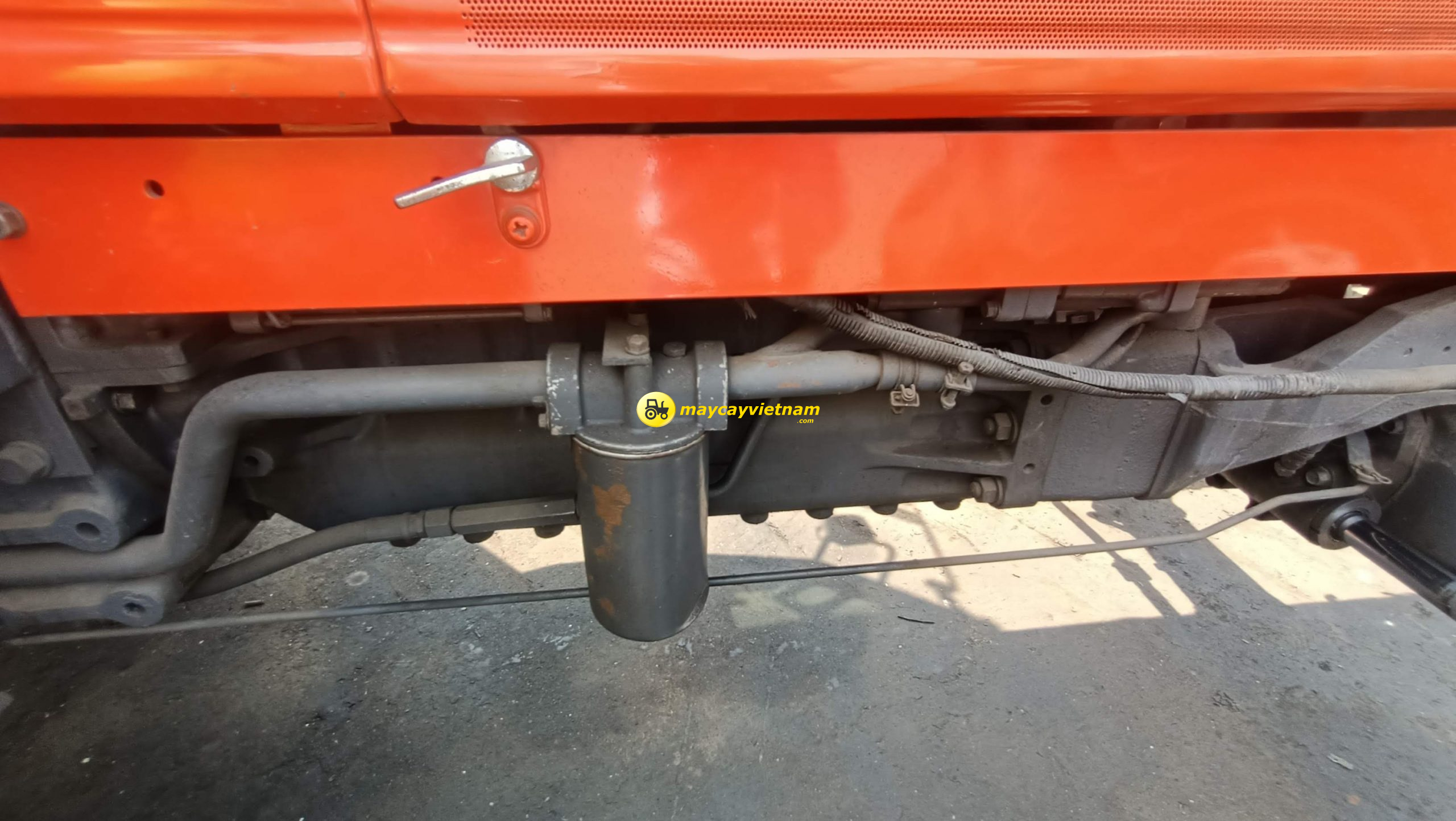 Máy cày Kubota M1-115DT cabin - Hình ảnh 9