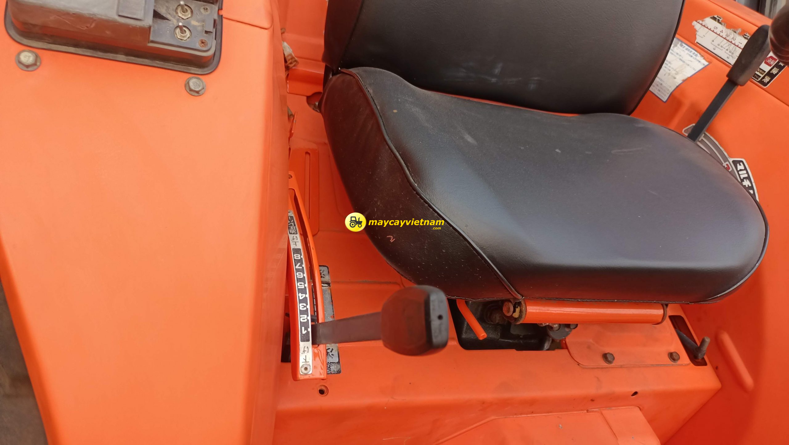 Máy cày KUBOTA L1-22D Trợ lực - Hình ảnh 5