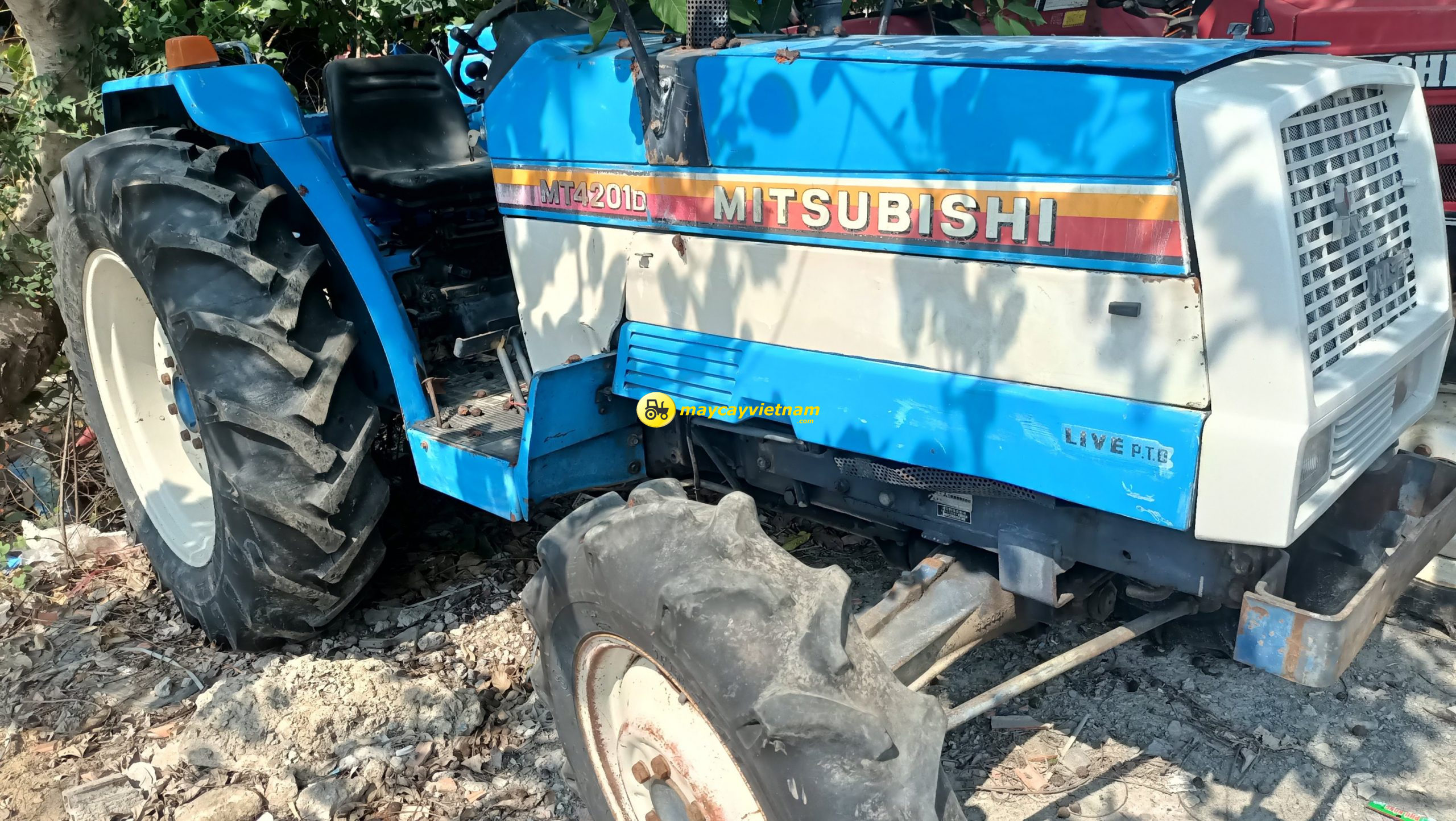 Máy cày Mitsubishi MT4201D