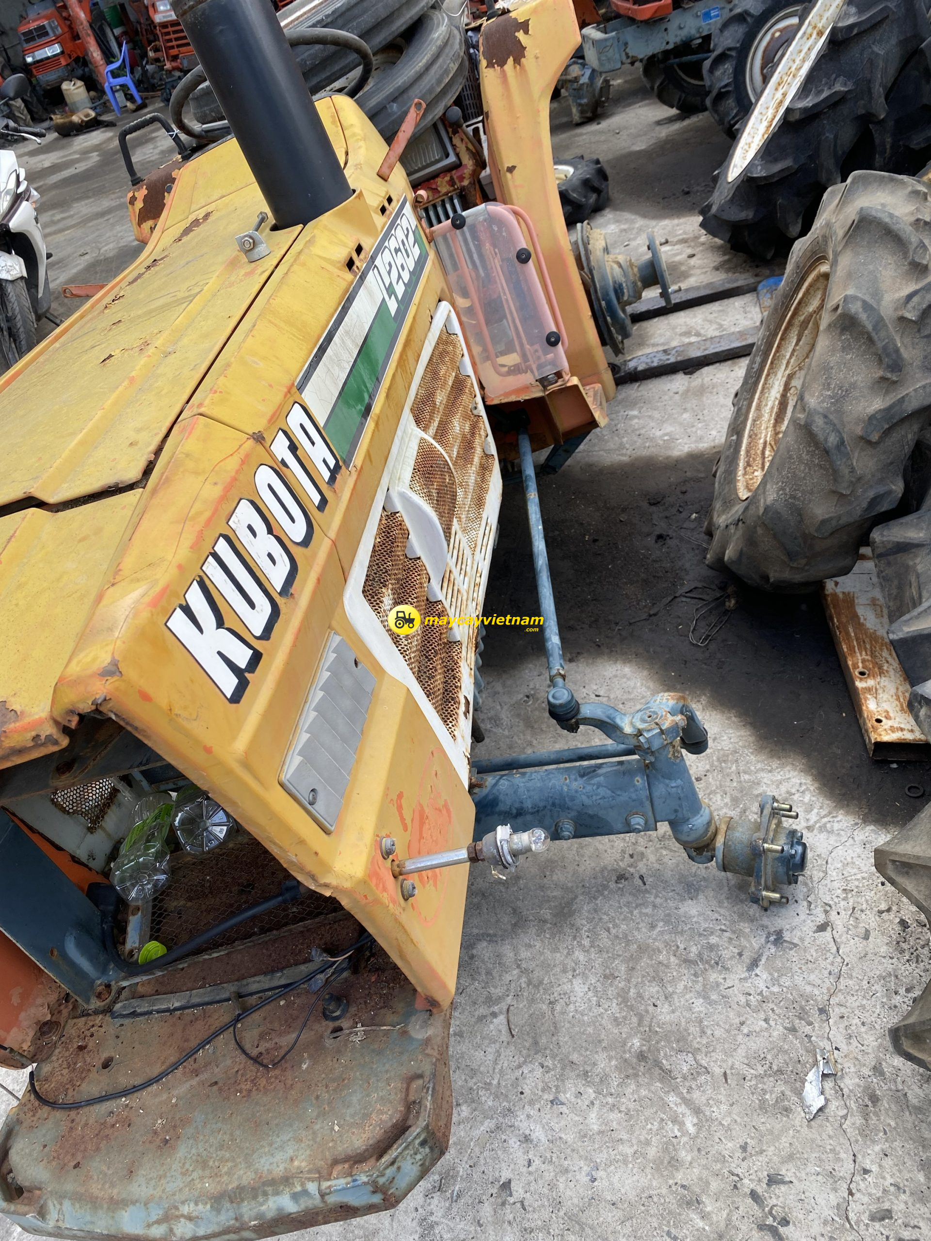 Máy cày KUBOTA L2602 bãi - Hình ảnh 5