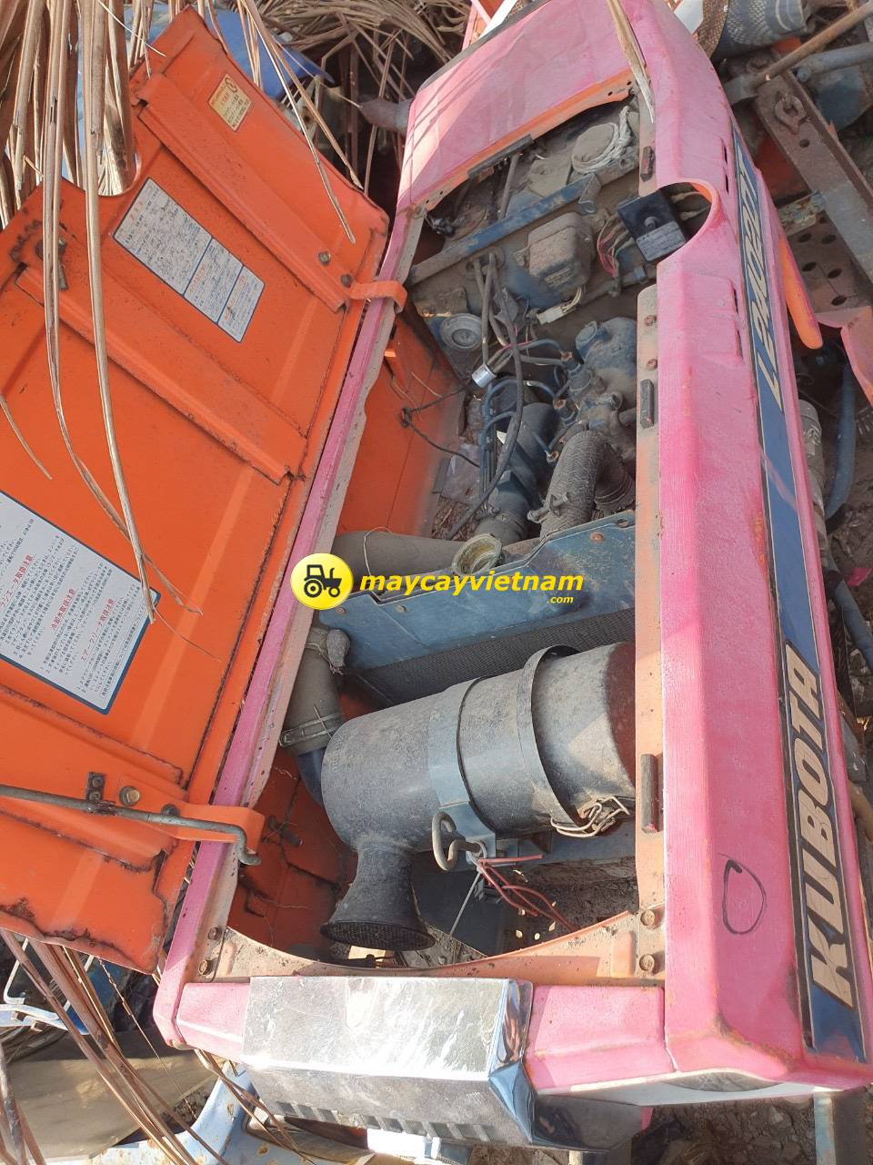 Máy cày KUBOTA L2402DT