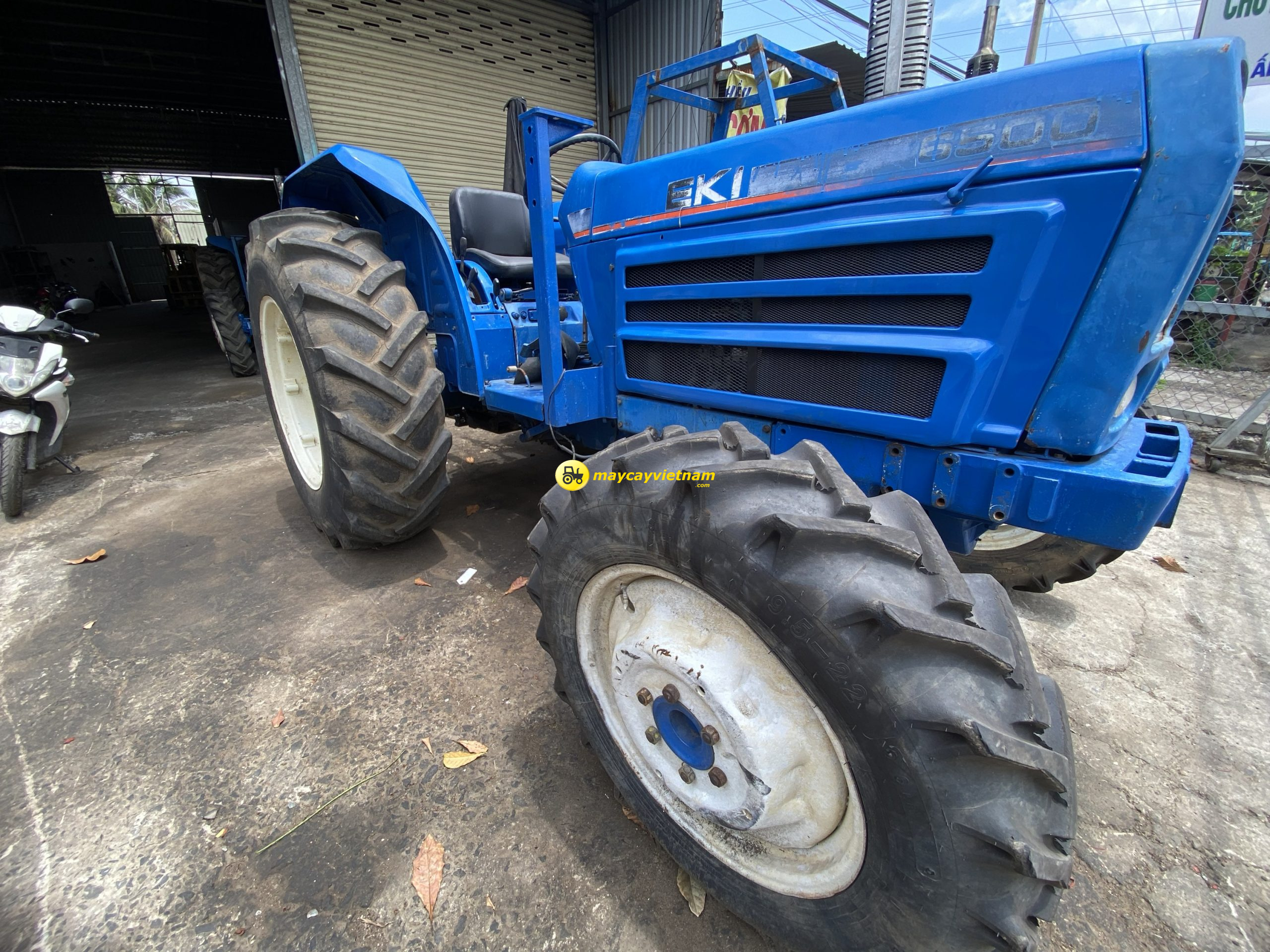 Máy cày ISEKI T6500 2 cầu