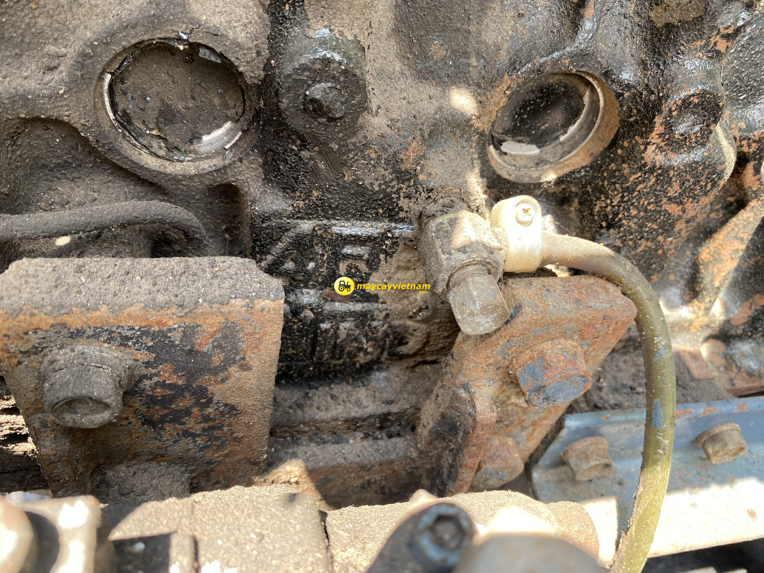 Động cơ Isuzu 4FB1 - iseki TL 3200 - Hình ảnh 2