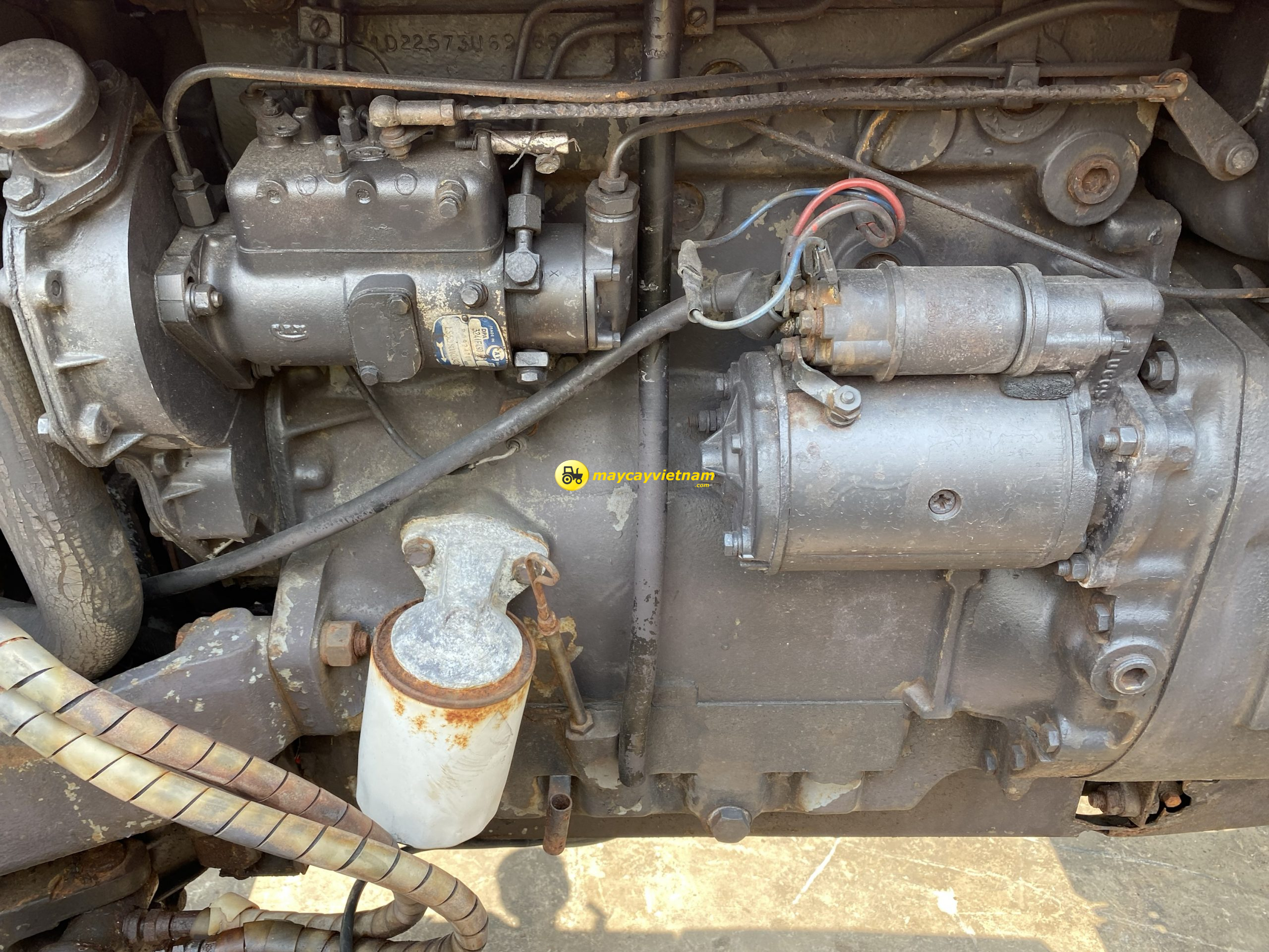 Máy cày Massey Ferguson MF174-4 65hp - Hình ảnh 2