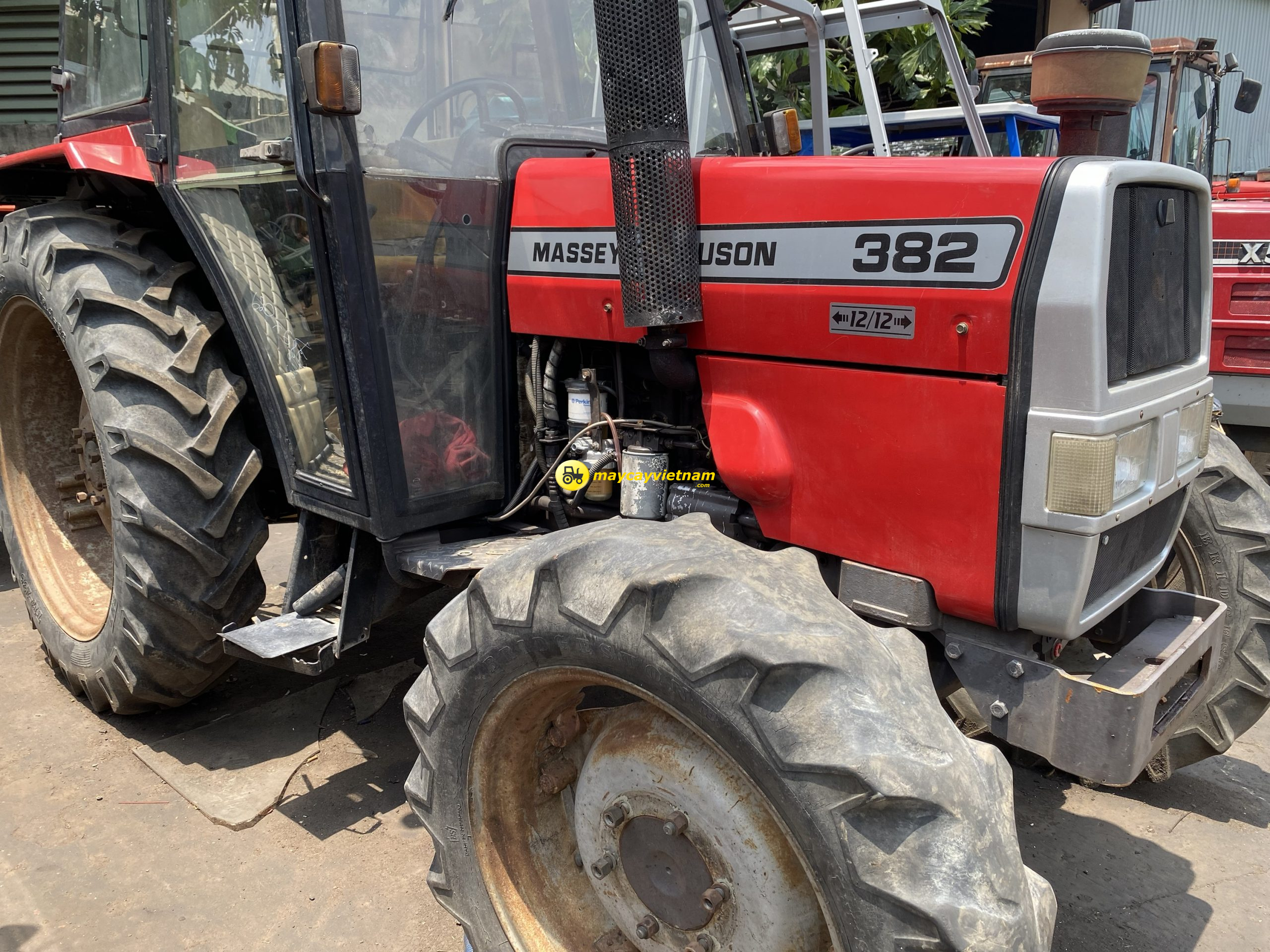 Máy cày Massey Ferguson MF382 - 80hp số cơ - Hình ảnh 12