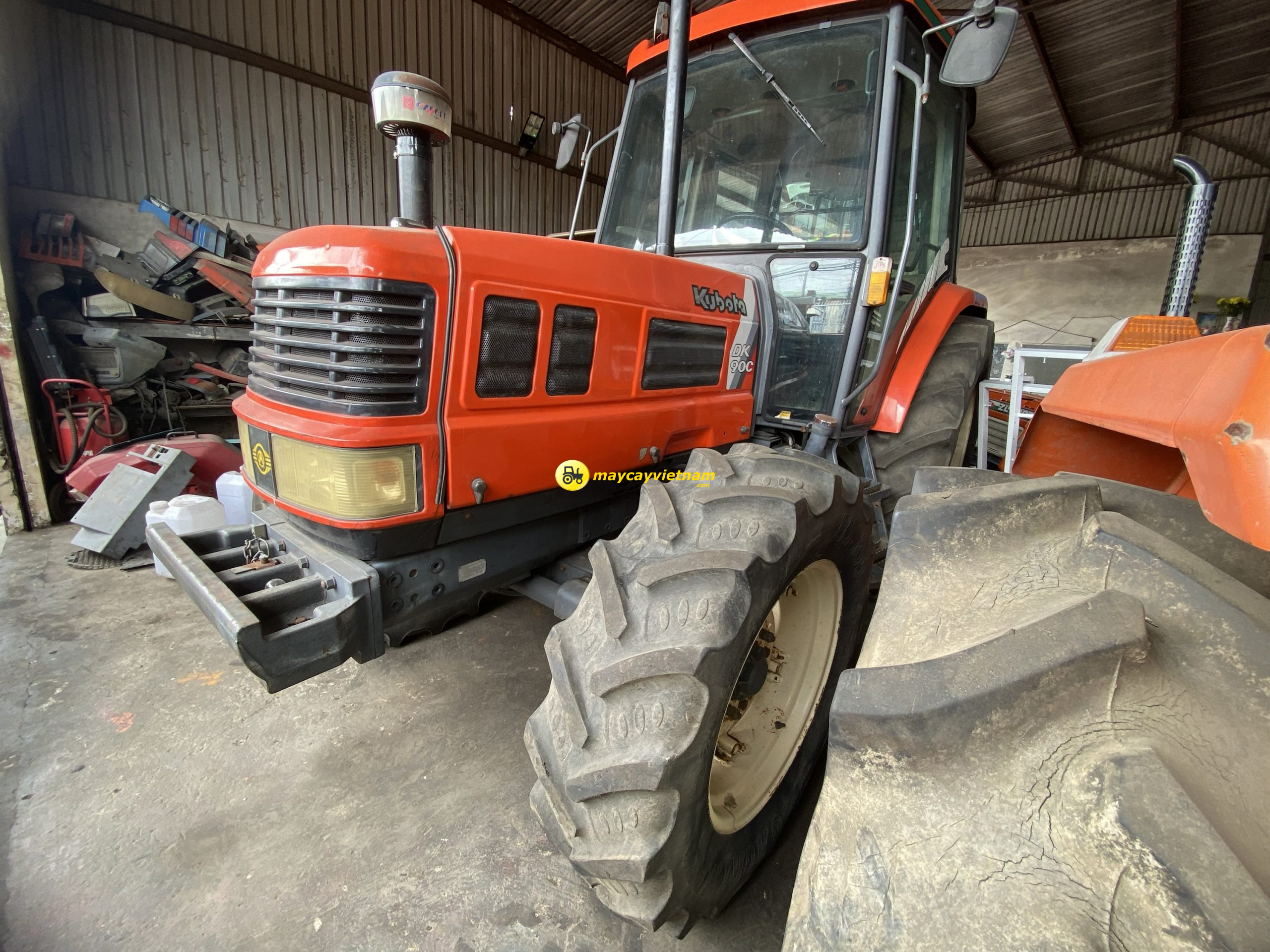 Máy cày KUBOTA DK90C - 2012