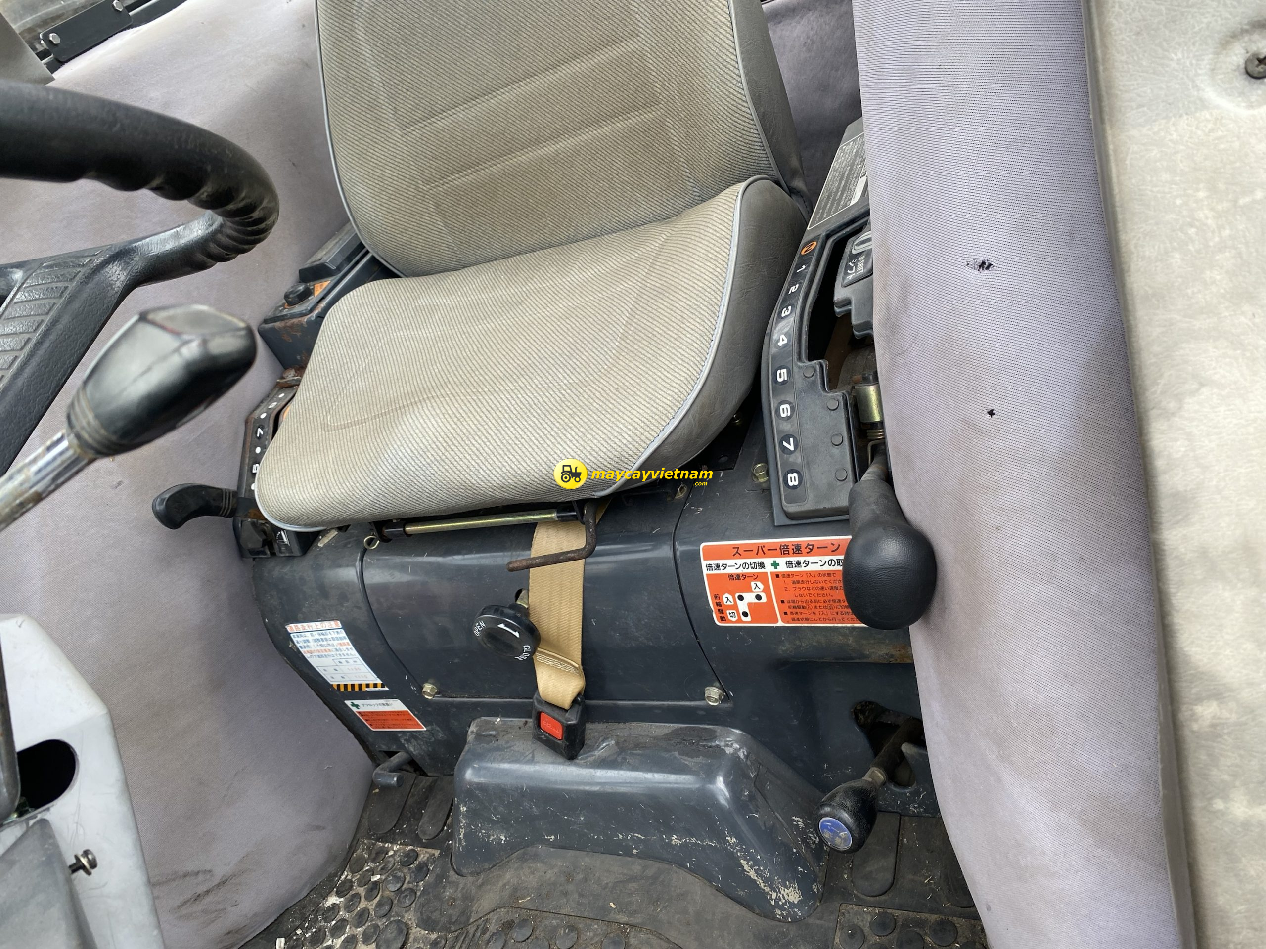 Kubota GL33 cabin - Hình ảnh 6