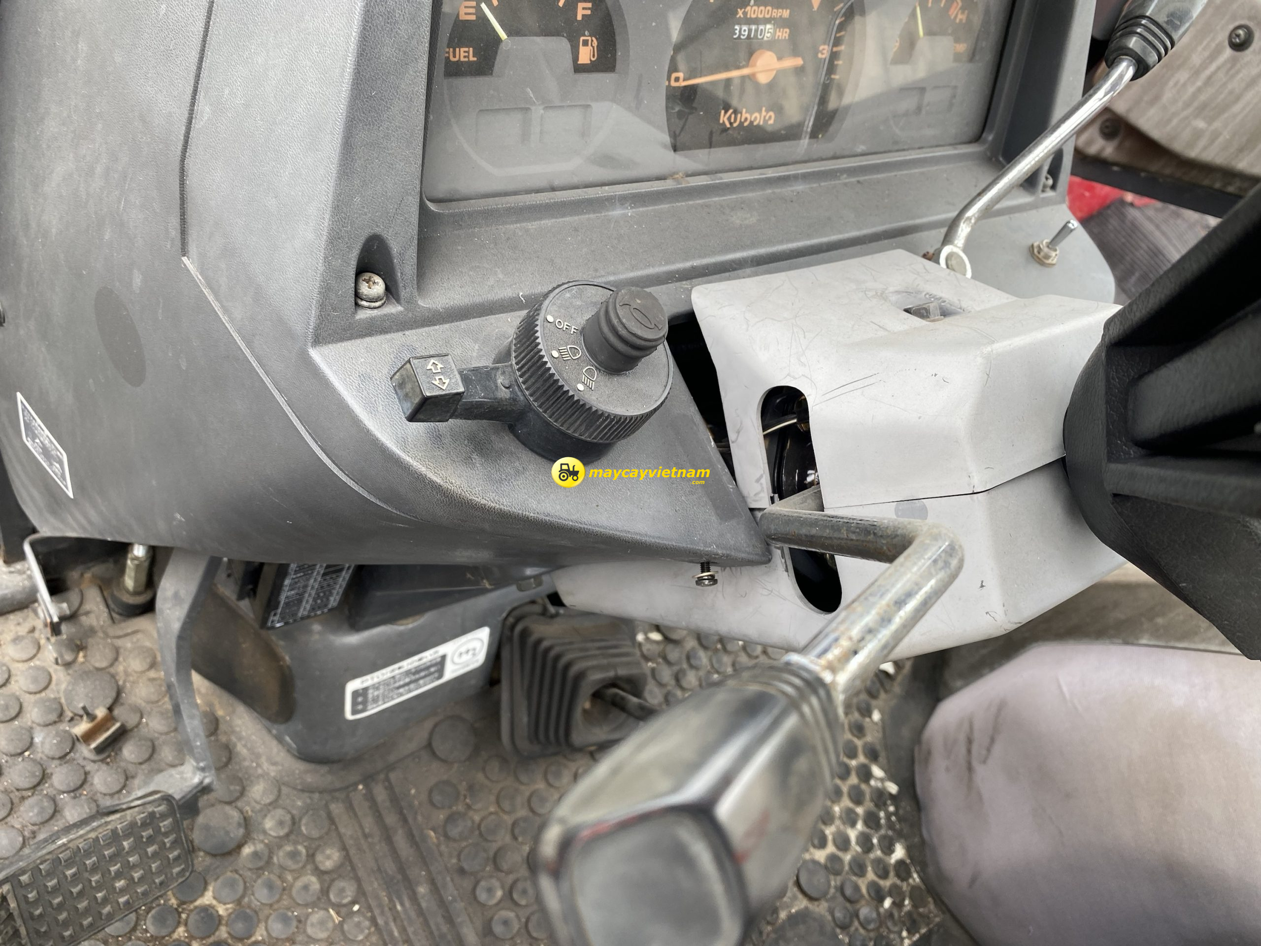 Kubota GL33 cabin - Hình ảnh 5