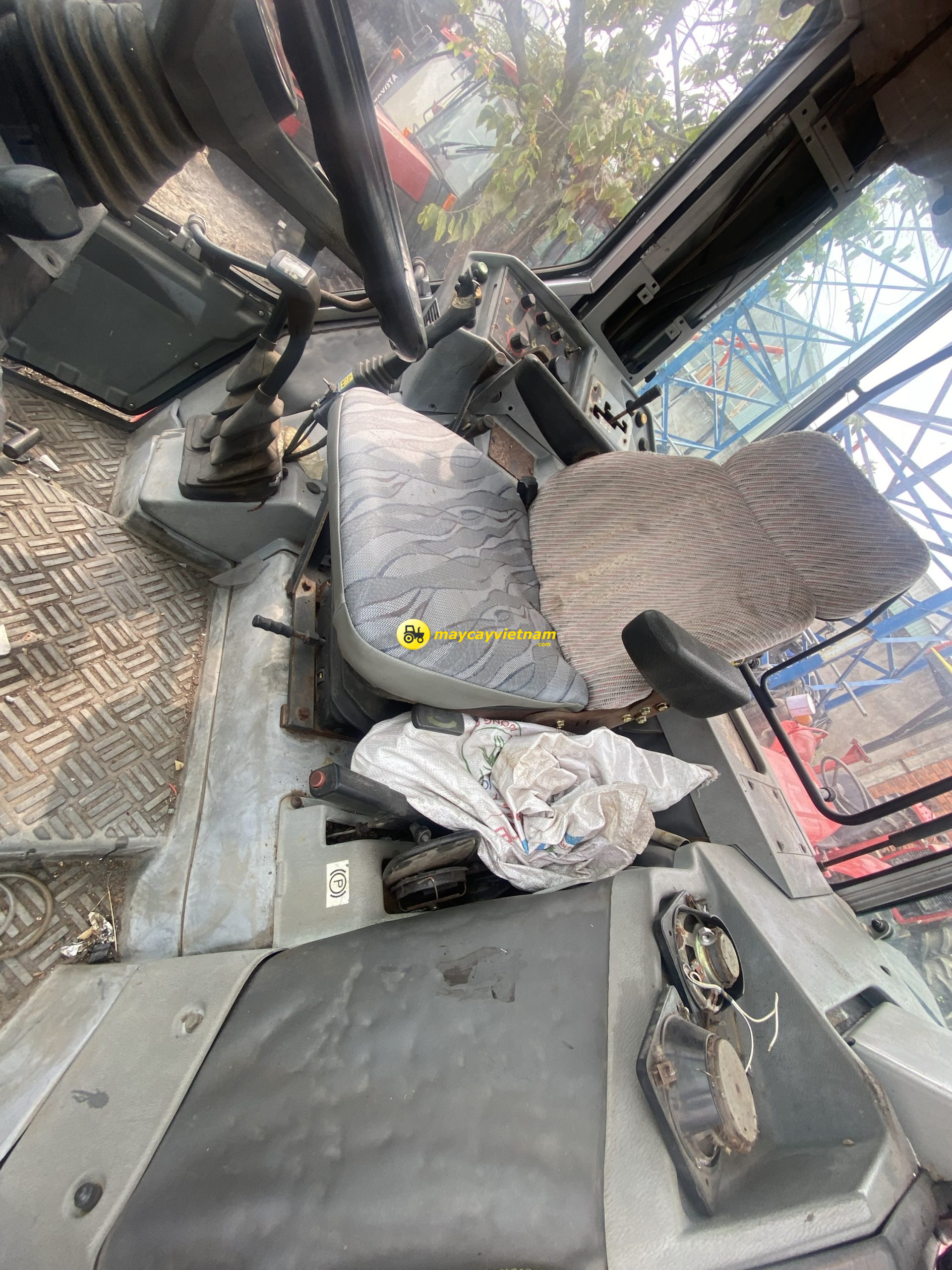 Massey Ferguson 3060 Cabin - Hình ảnh 2