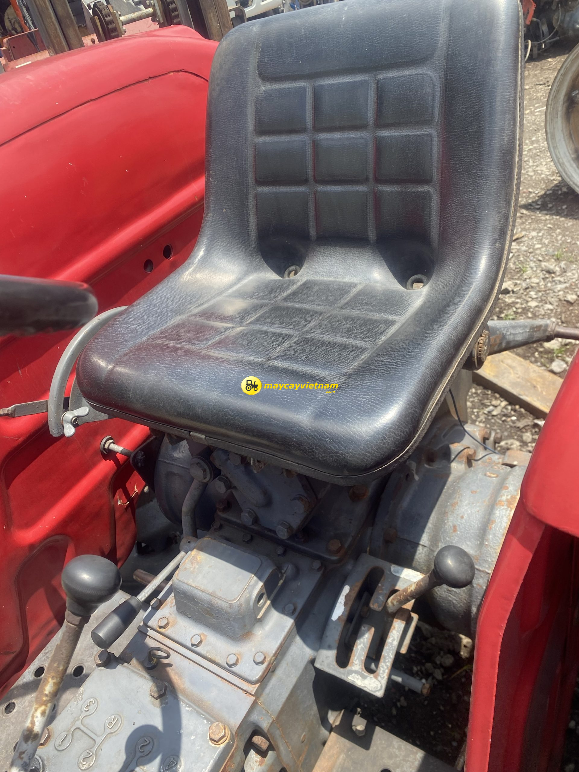 Máy cày SHIBAURA SD4000 2 cầu - Hình ảnh 6