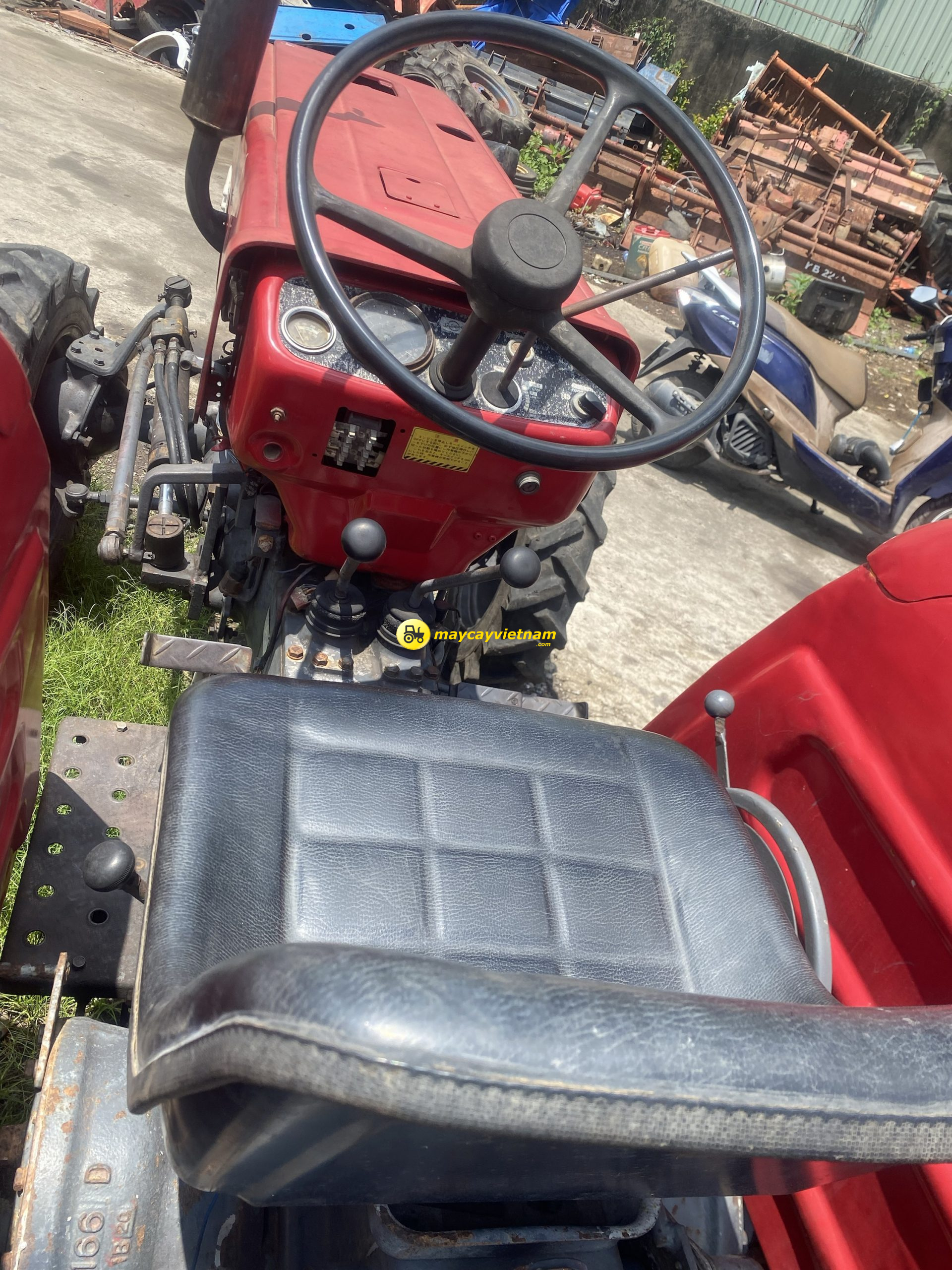 Máy cày SHIBAURA SD4000 2 cầu - Hình ảnh 7