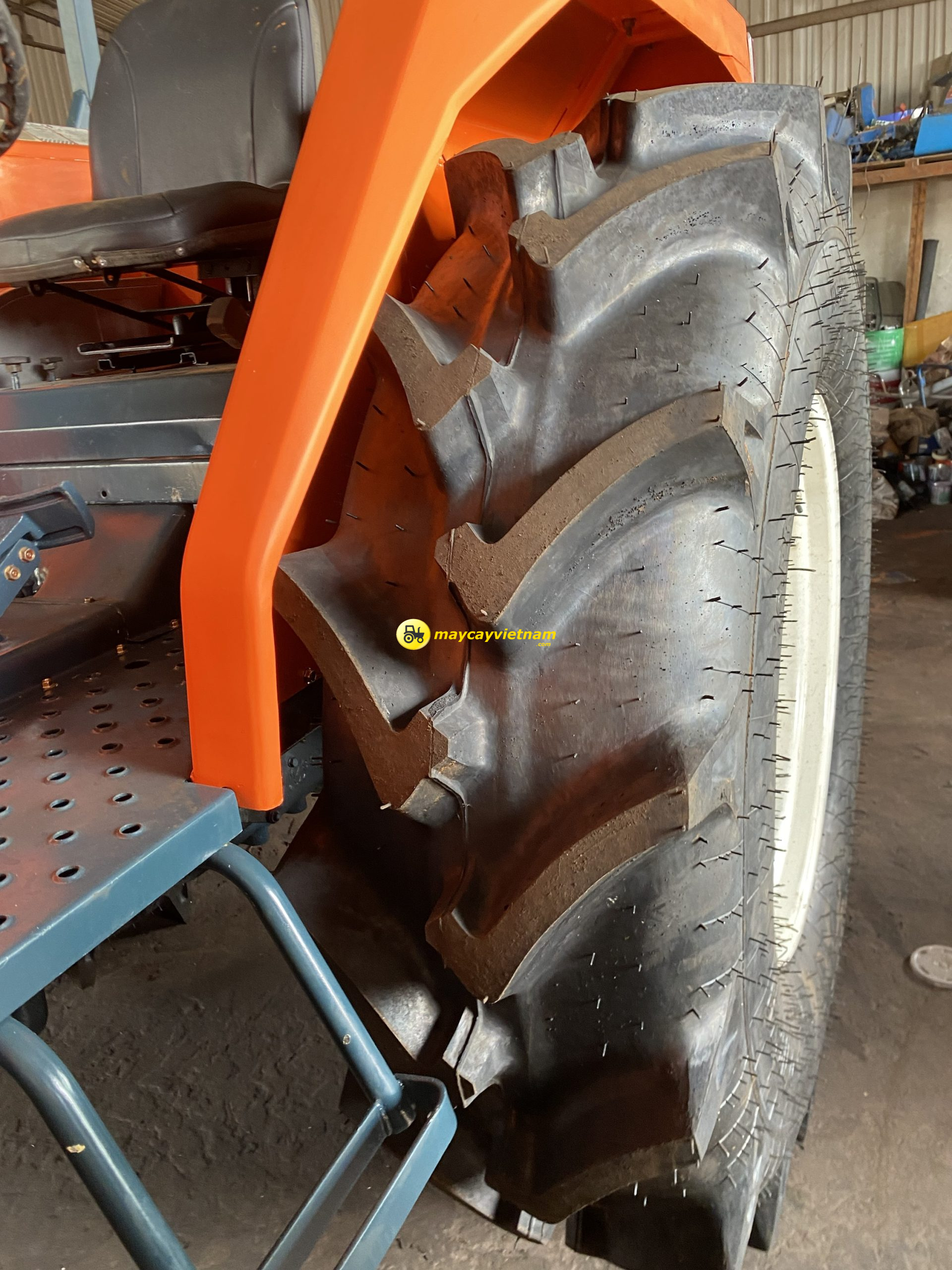 Máy Cày Kubota M7970