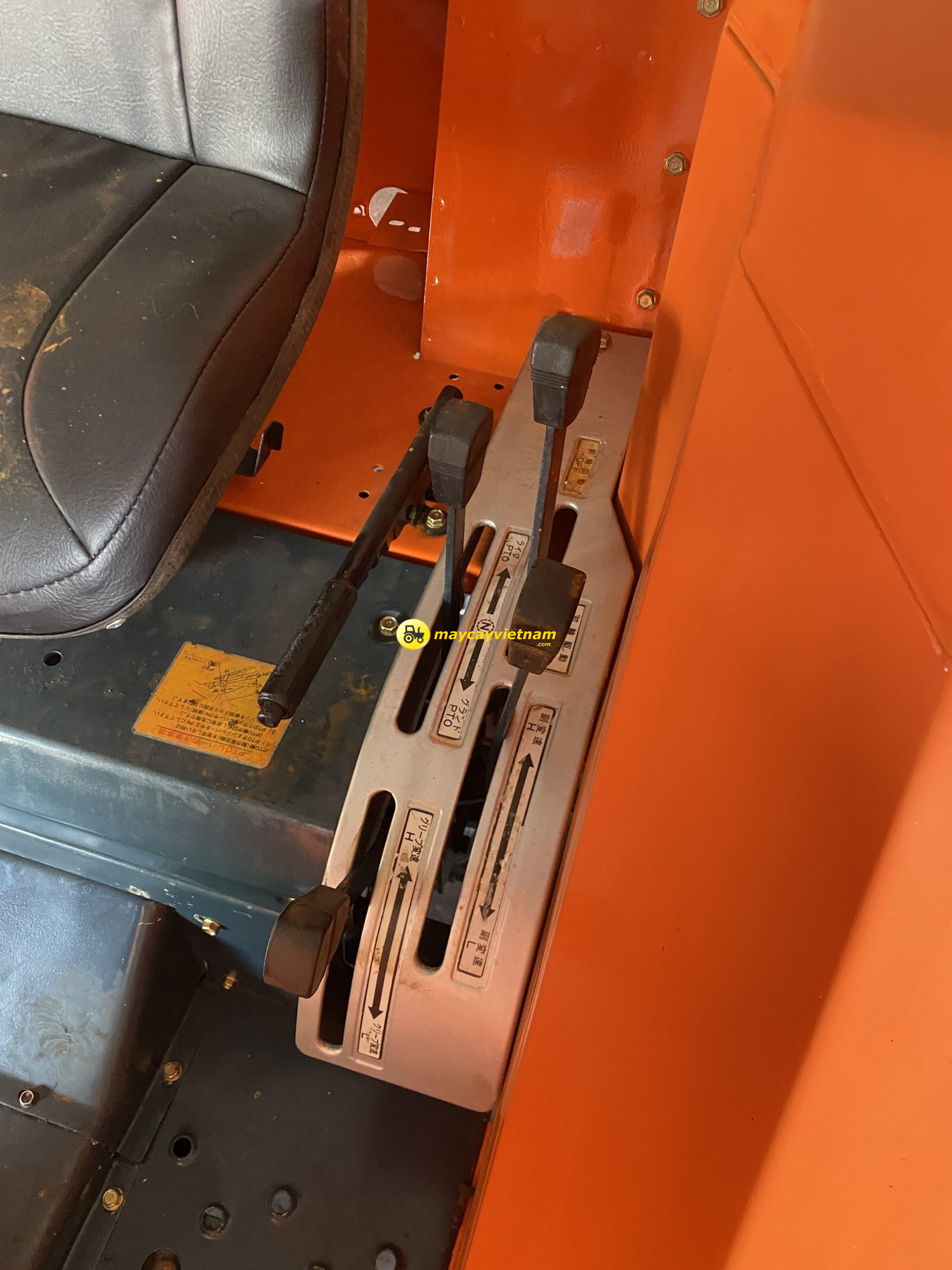 Máy Cày Kubota M7970