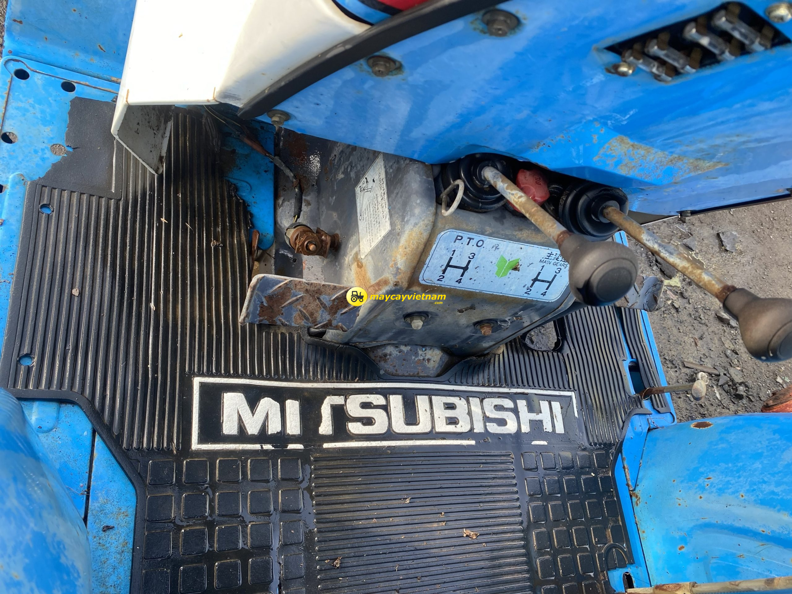 Máy cày Mitsubishi MT3201Dt 2 cầu - Hình ảnh 5