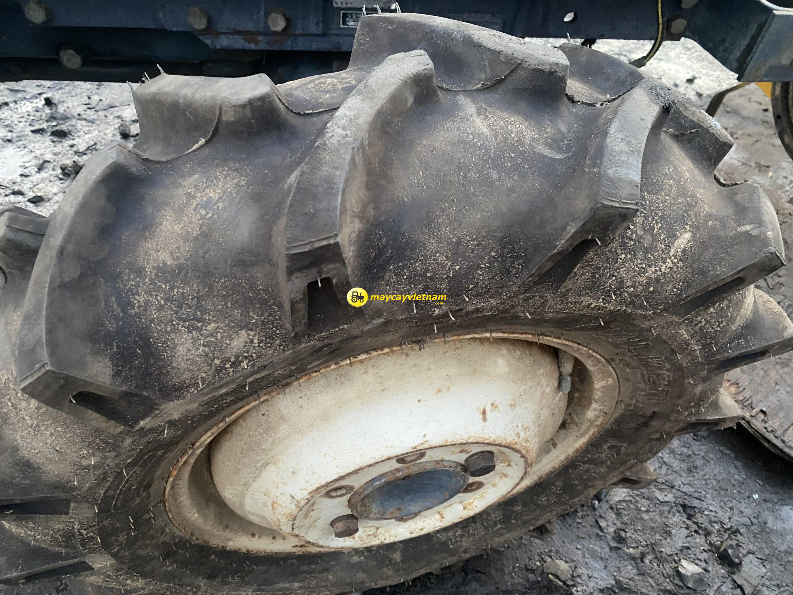 Máy cày Mitsubishi MT3201Dt 2 cầu - Hình ảnh 3