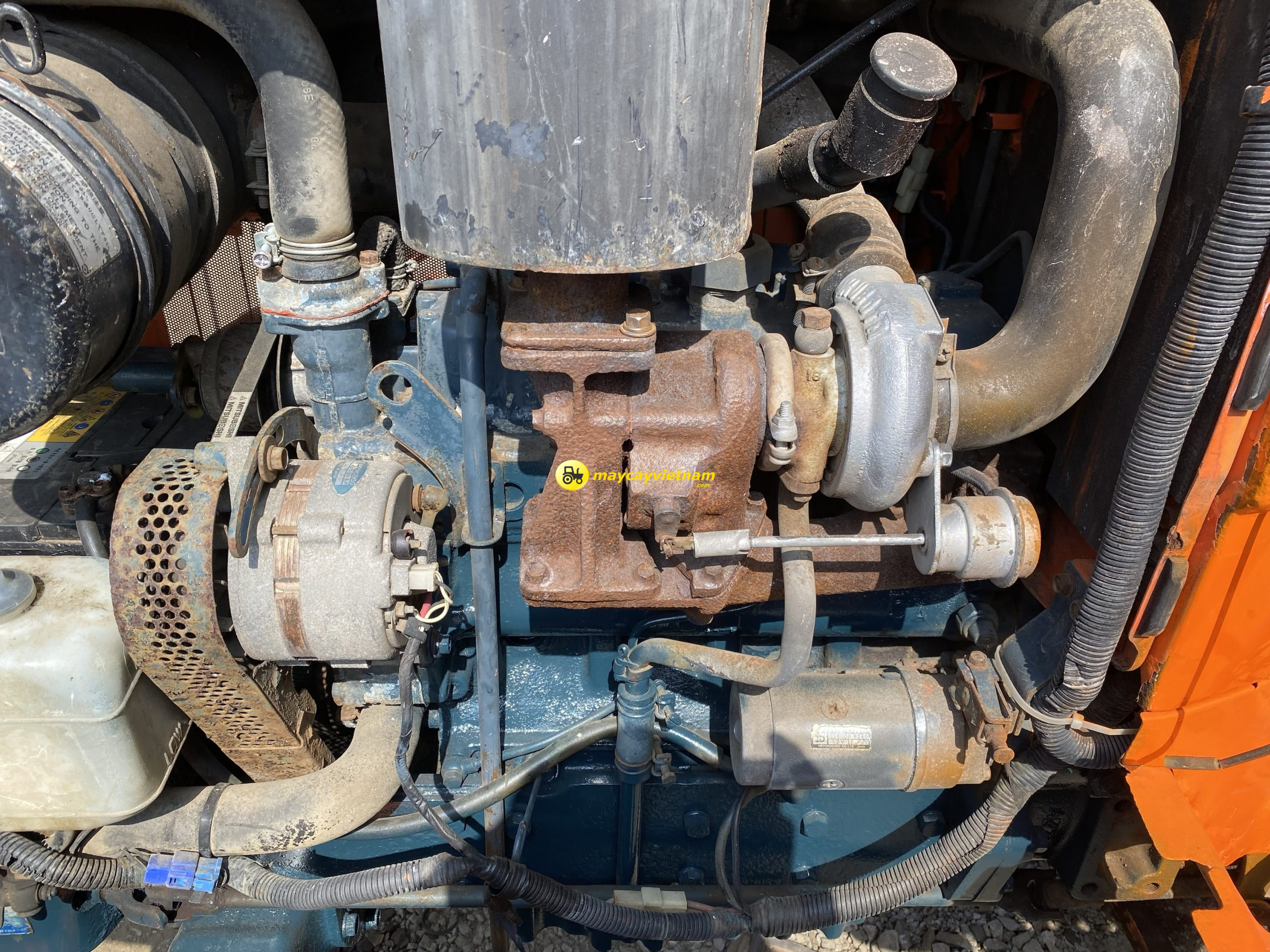 Máy cày KUBOTA L1-33 Số nhớt - Hình ảnh 9