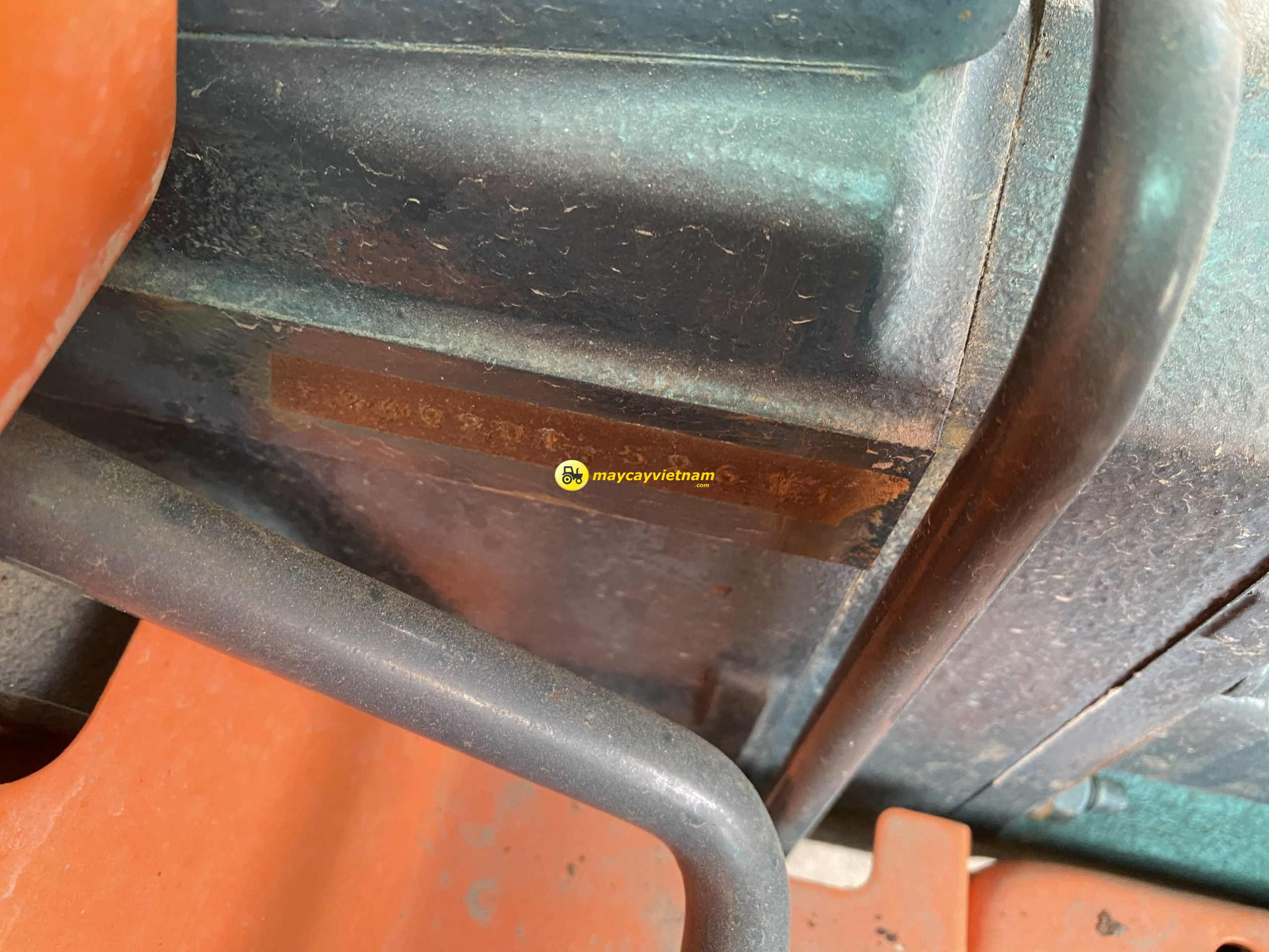 Máy cày KUBOTA L2402DT - Hình ảnh 4