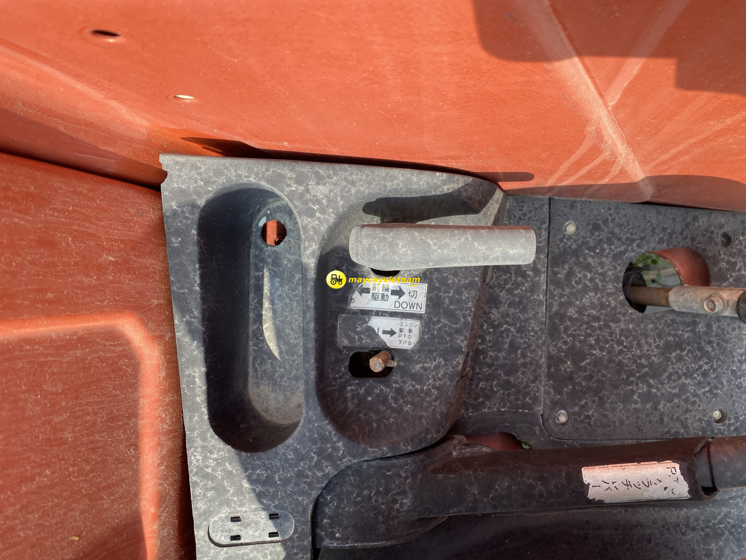 Máy cày Kubota Fiat 70-90 - Hình ảnh 8