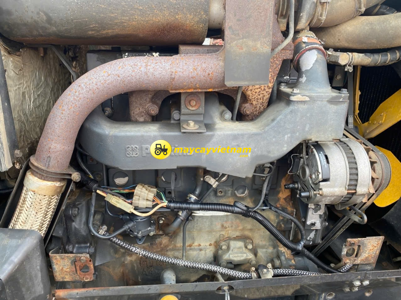 Mitsubishi MT820 cabin - Hình ảnh 2