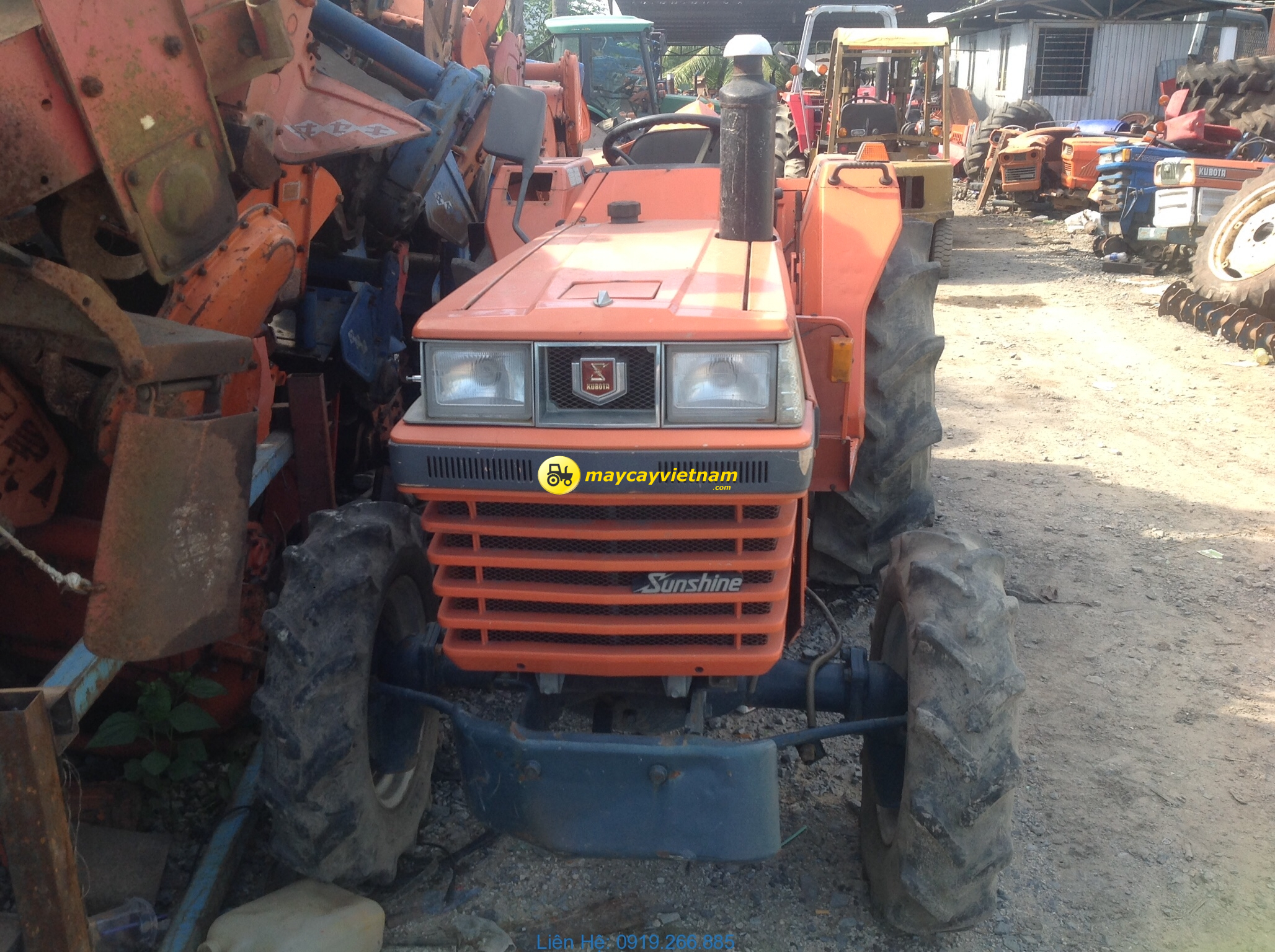 Máy Cày KUBOTA L1-26 - Hình ảnh 3