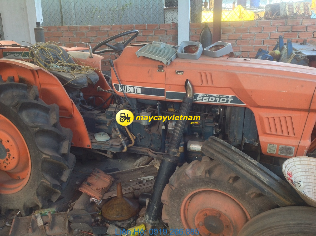 Máy Cày Kubota L2601DT